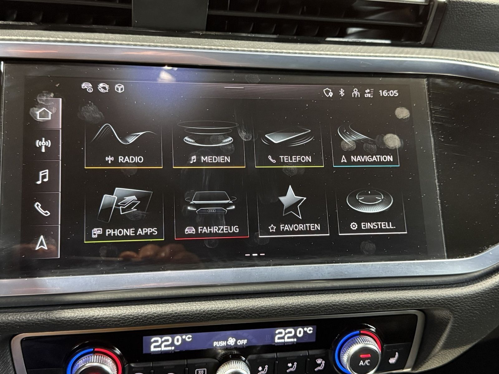 Fahrzeugabbildung Audi Q3 Sportback 35TDI Aut. *Navi+*LED*Virtual*Kam*