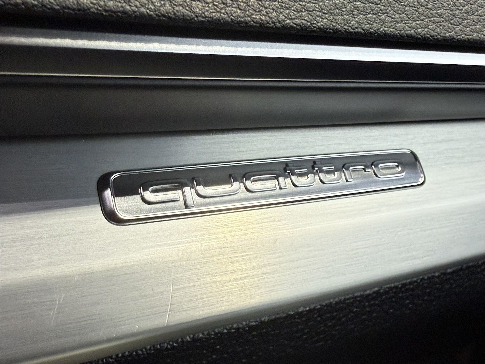 Fahrzeugabbildung Audi Q5 55 TFSI e S Line*Navi*Leder*Kam*ACC*Matrix*VC