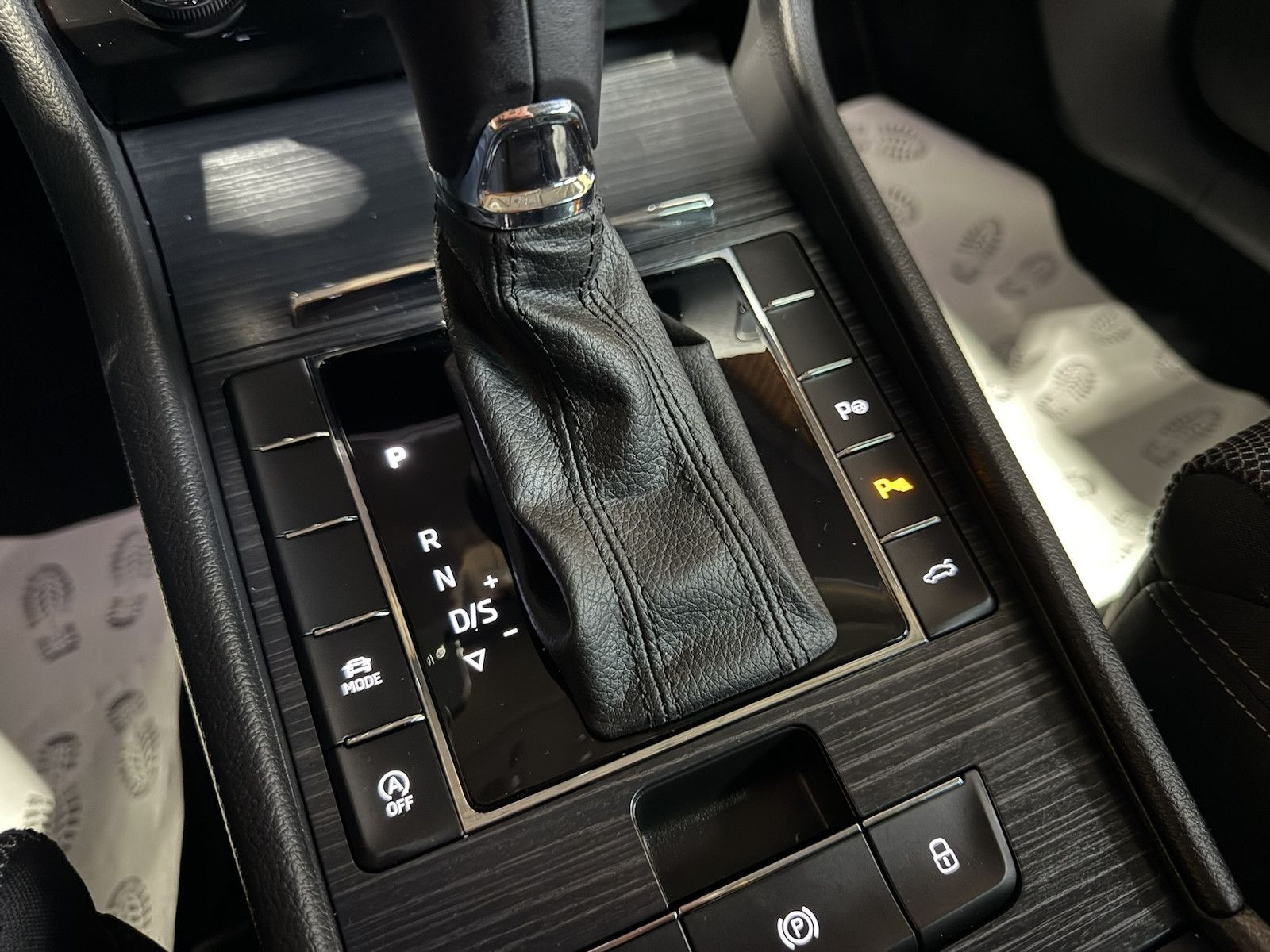 Fahrzeugabbildung SKODA Superb Combi Style 1,5 TSI DSG Navi*Virt*Kam*AHK