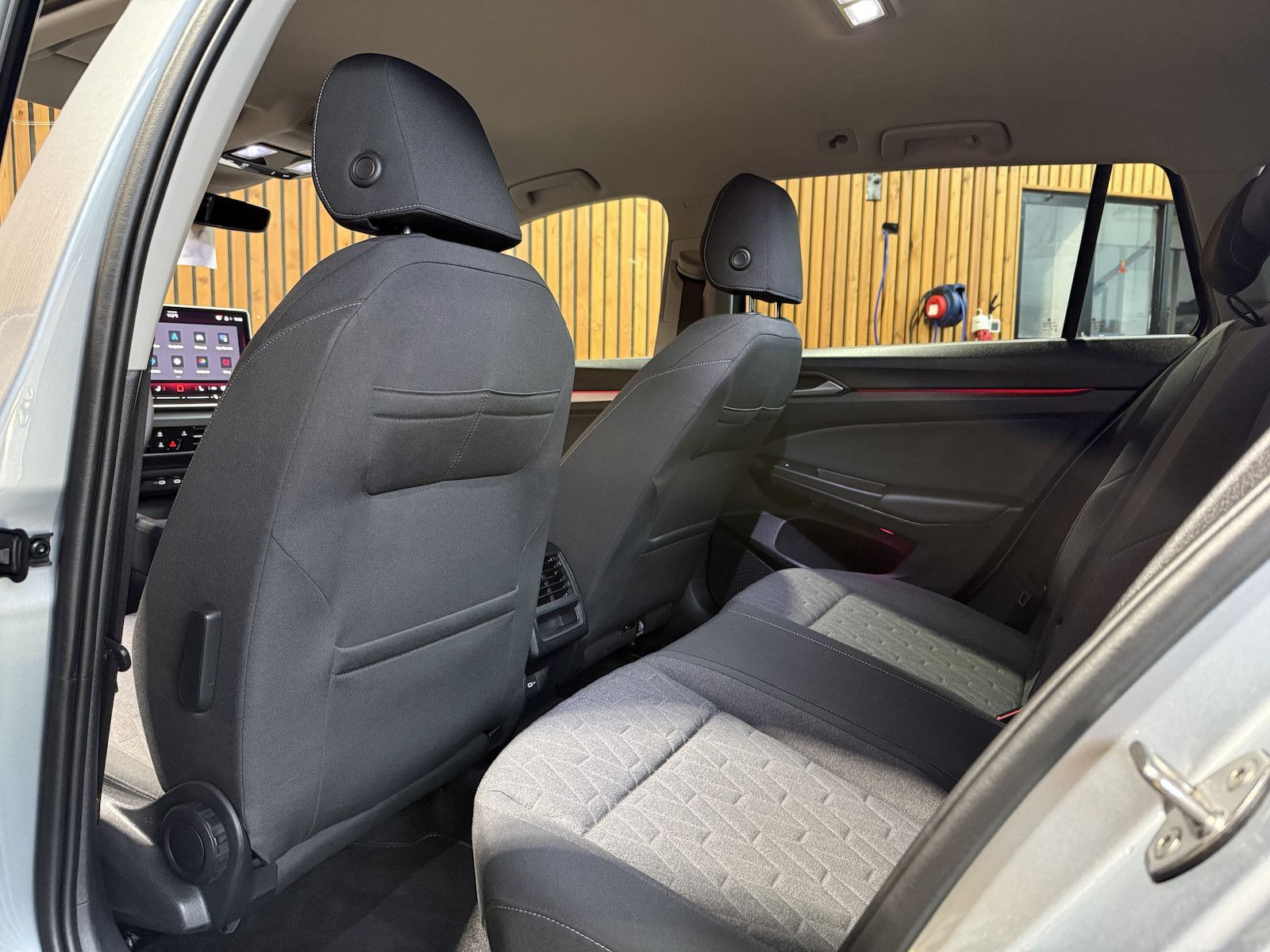 Fahrzeugabbildung Volkswagen Golf Variant 2,0 TDI Facelift *Navi*LED*Kam*AHK*