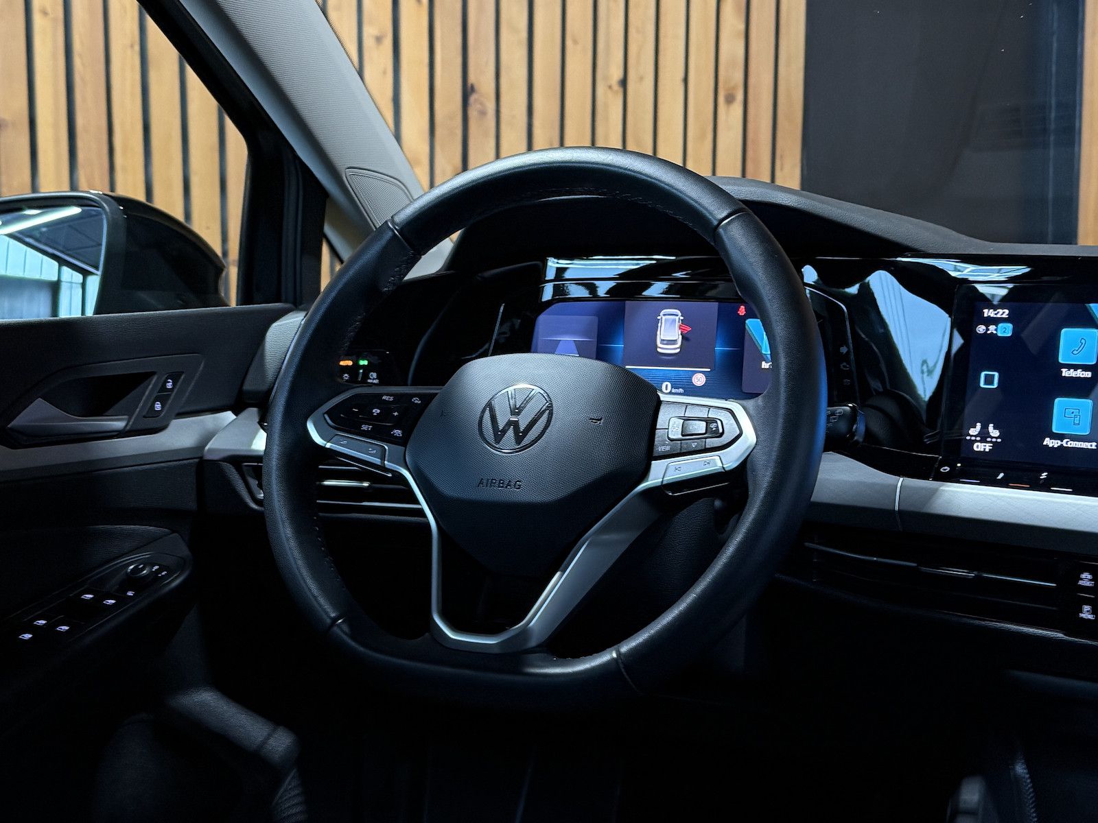 Fahrzeugabbildung Volkswagen Golf Variant 2,0 TDI Life DSG *Navi*LED*Kam*AHK*