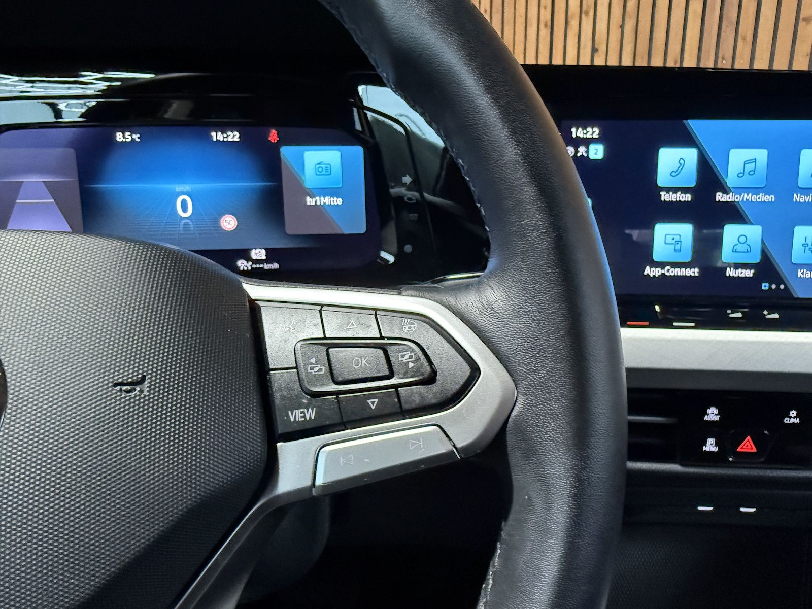 Fahrzeugabbildung Volkswagen Golf Variant 2,0 TDI Life DSG *Navi*LED*Kam*AHK*