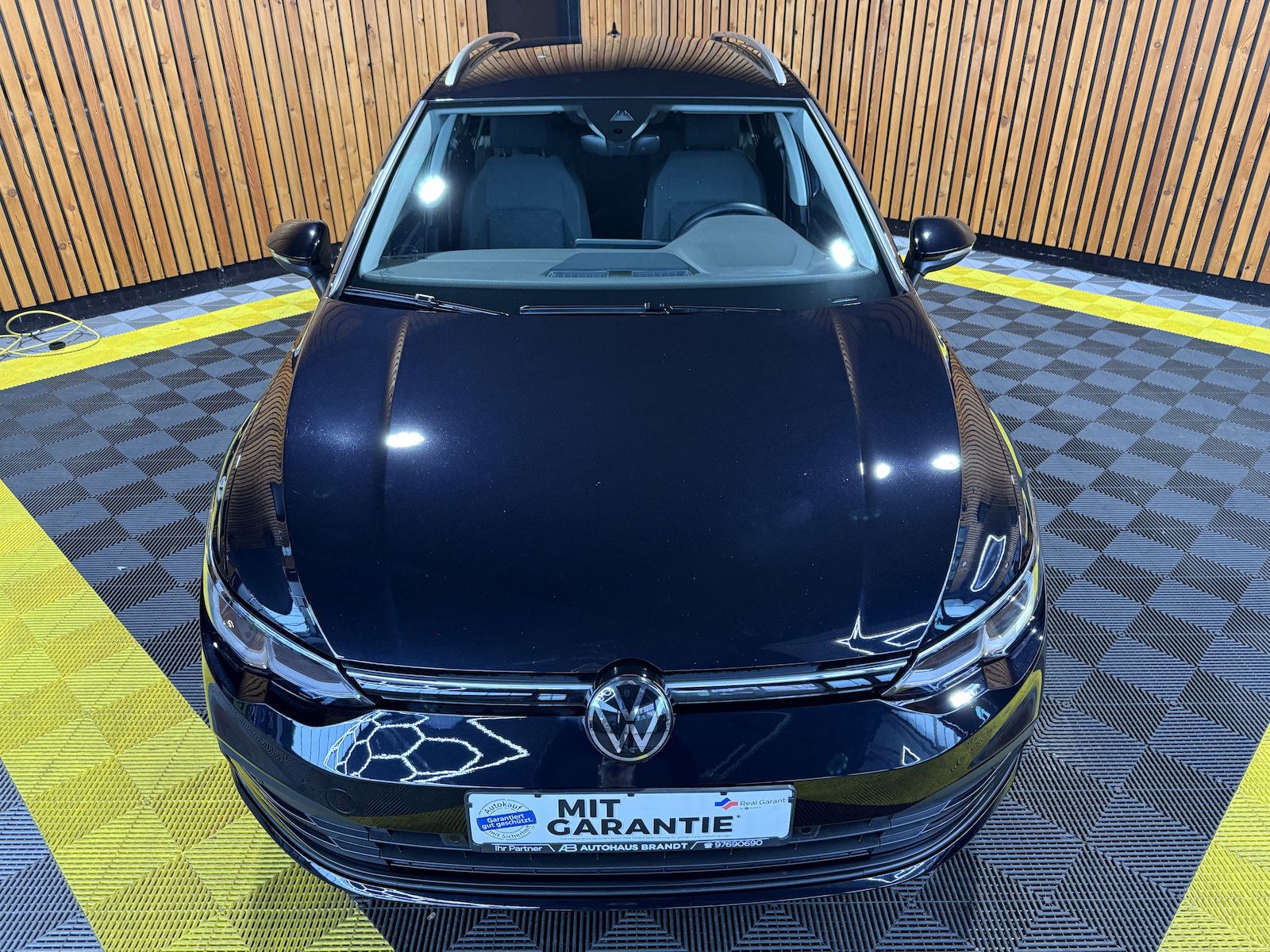 Fahrzeugabbildung Volkswagen Golf Variant 2,0 TDI Life DSG *Navi*LED*Kam*AHK*