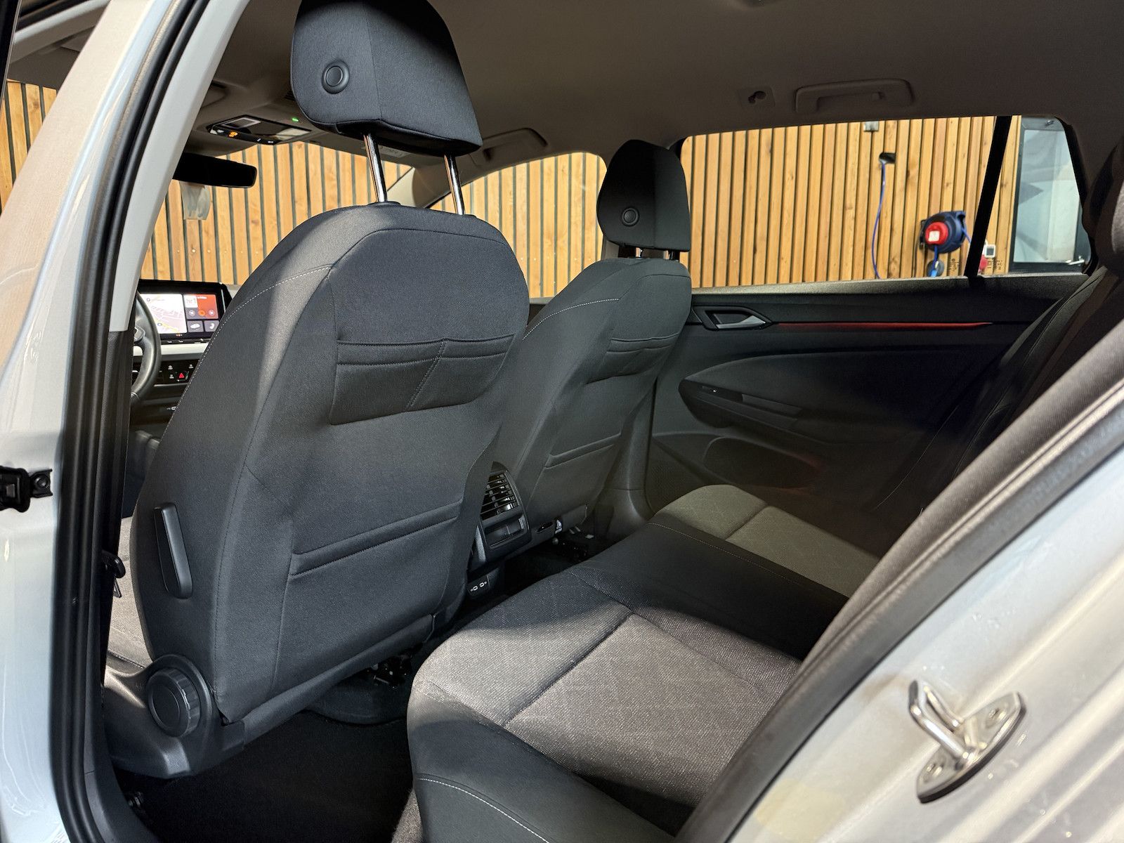 Fahrzeugabbildung Volkswagen Golf Variant 2,0 TDI Life DSG *Navi*LED*Kam*AHK*