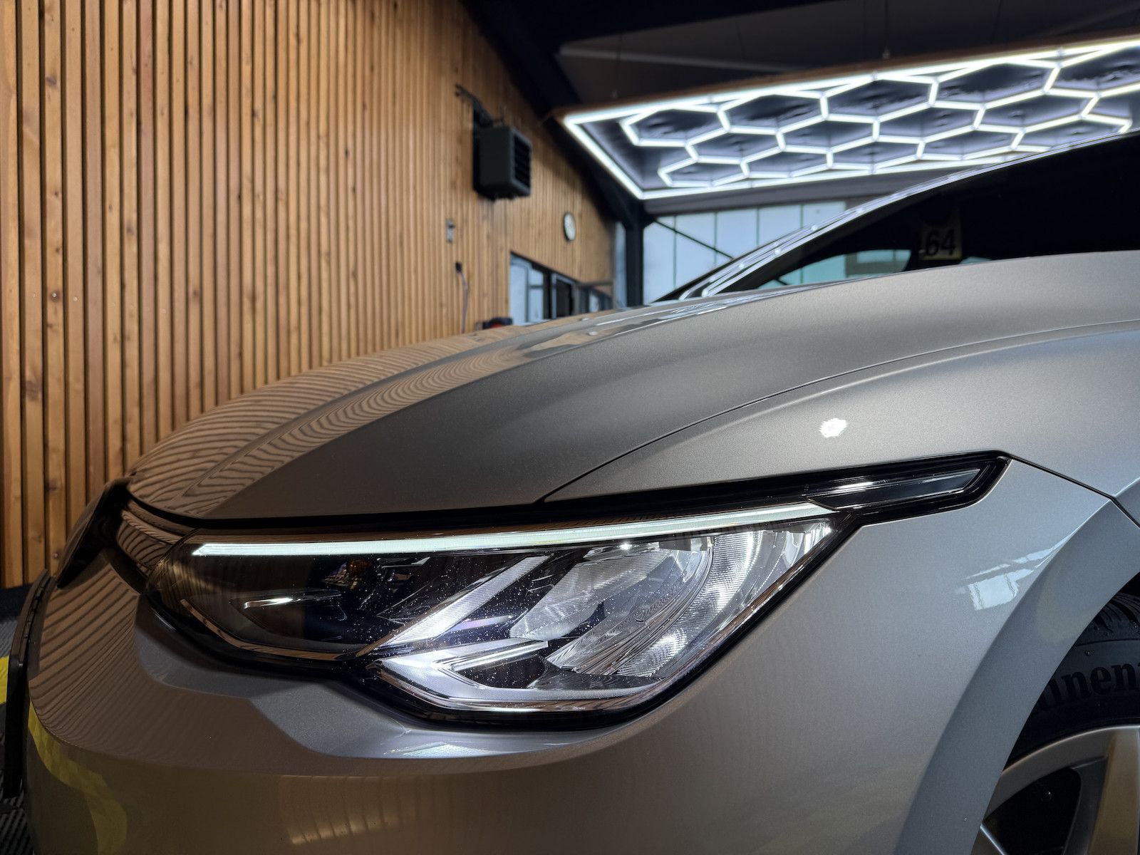 Fahrzeugabbildung Volkswagen Golf Variant 2,0 TDI Life DSG *Navi*LED*Kam*AHK*