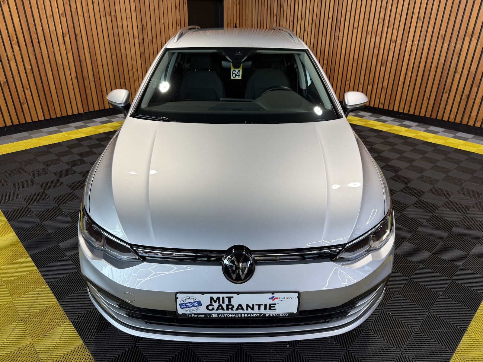 Fahrzeugabbildung Volkswagen Golf Variant 2,0 TDI Life DSG *Navi*LED*Kam*AHK*