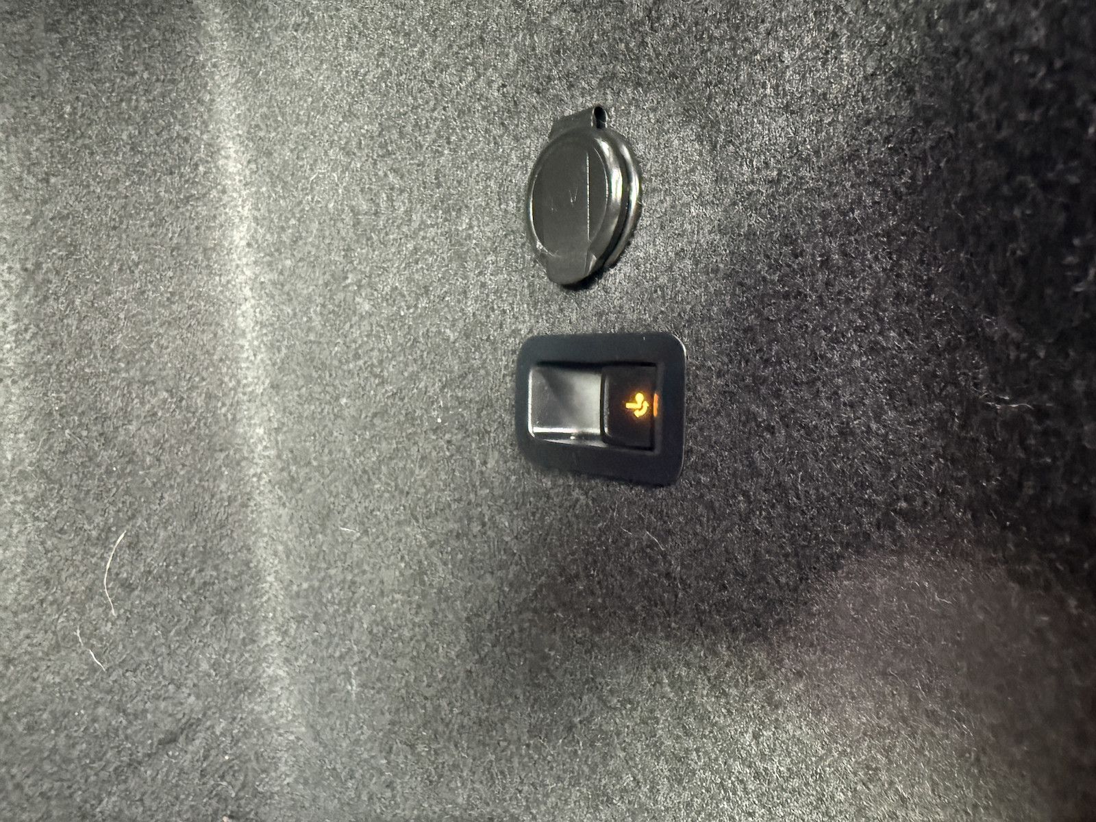 Fahrzeugabbildung Volkswagen Golf Variant 2,0 TDI Life DSG *Navi*LED*Kam*AHK*