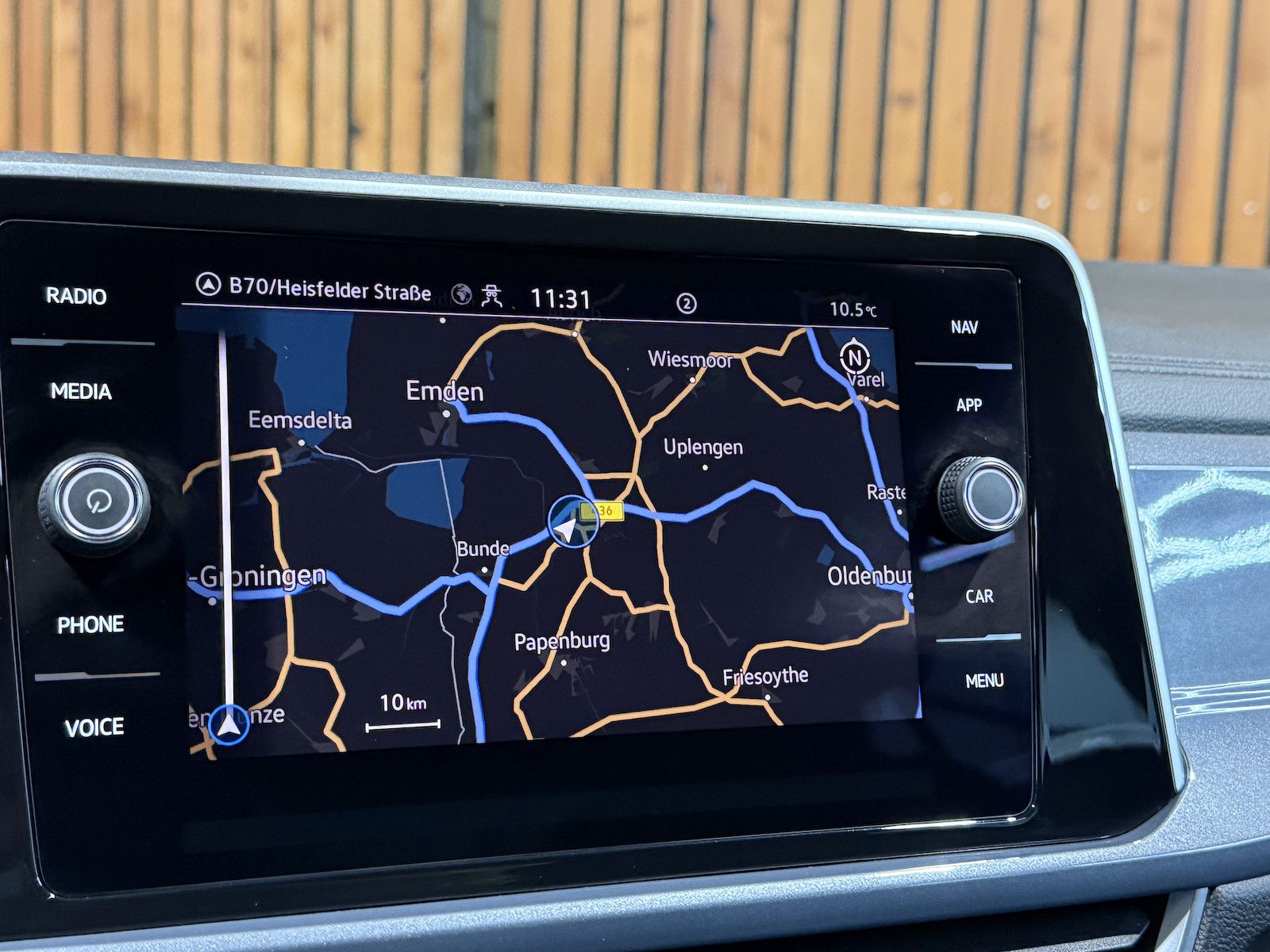 Fahrzeugabbildung Volkswagen T-Roc TSI Style *Navi*LED*Virtual*ACC*App