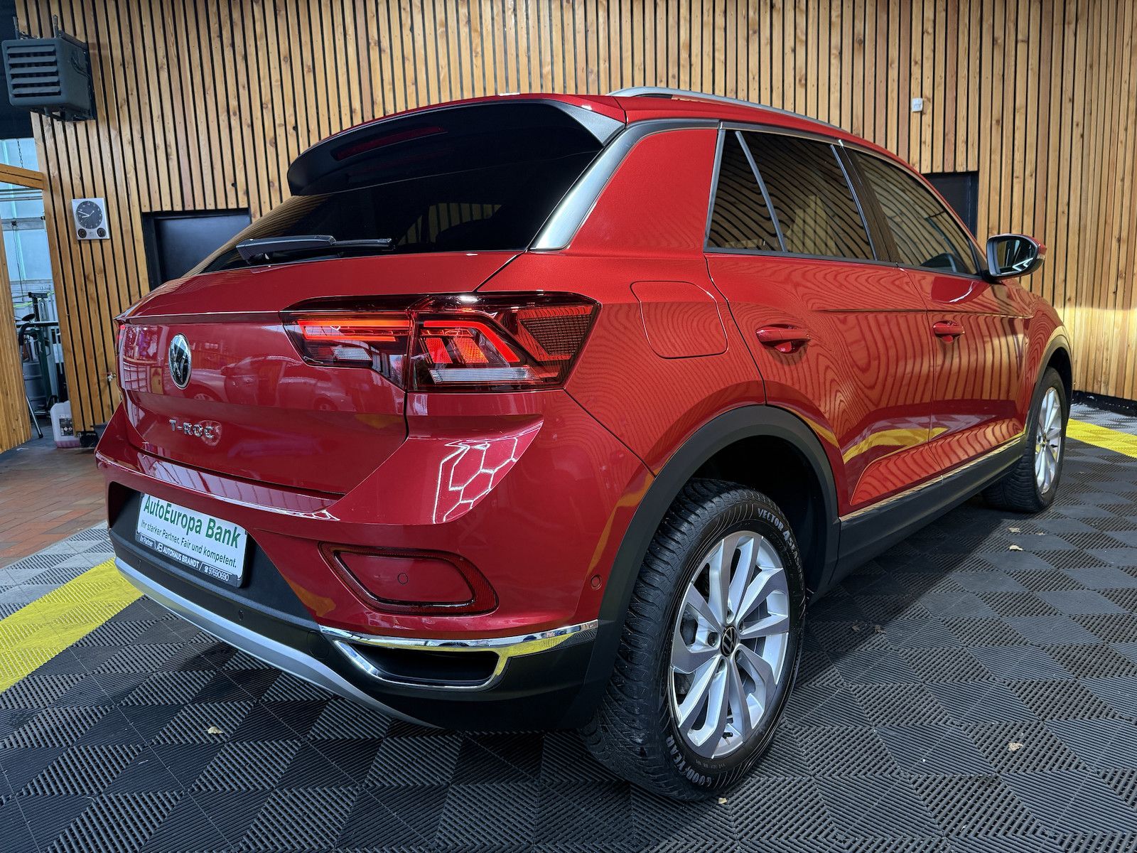 Fahrzeugabbildung Volkswagen T-Roc TSI Style *Navi*LED*Virtual*ACC*App