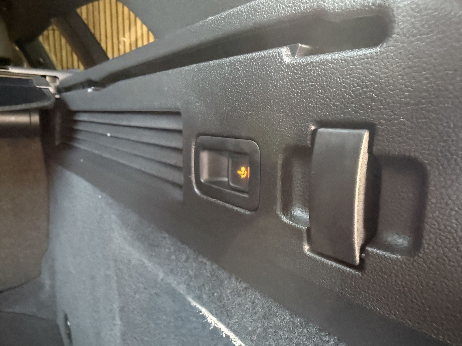 Fahrzeugabbildung Volkswagen Arteon SB.2,0 TSI R-Line Navi*Kam*Virtual*AHK*IQ