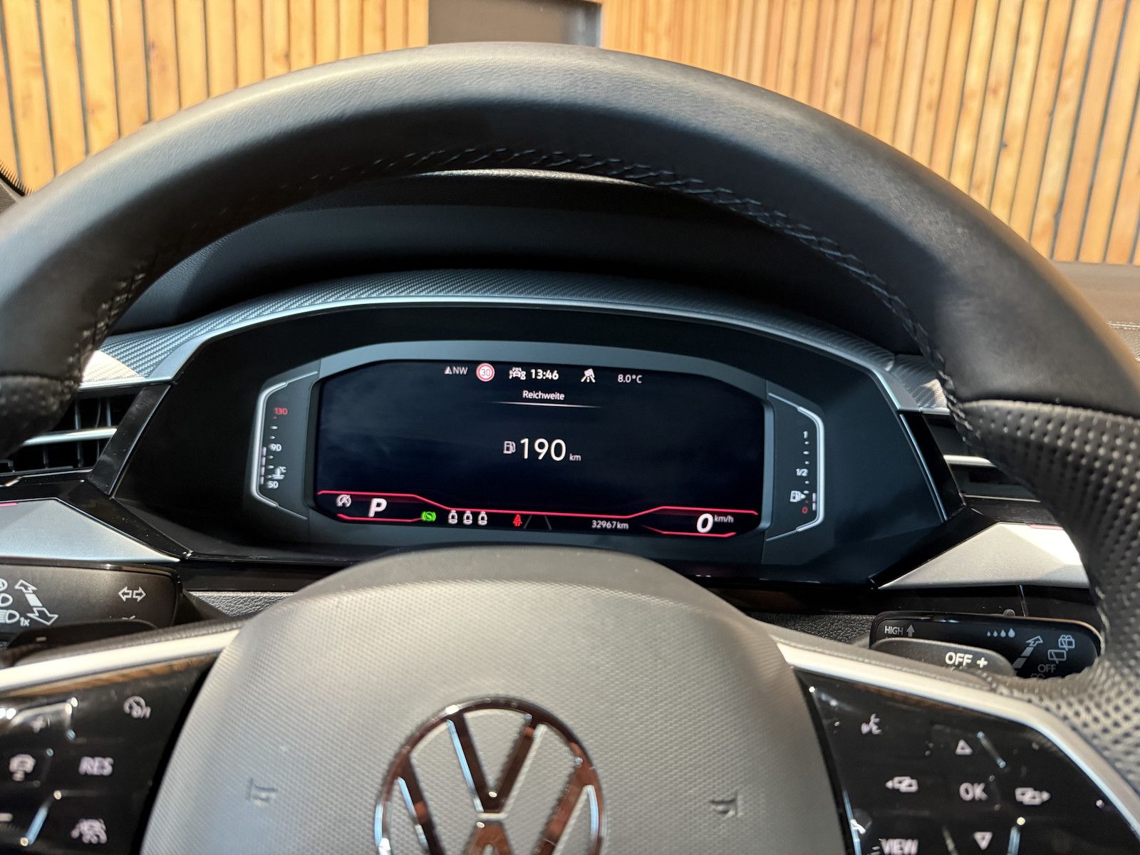 Fahrzeugabbildung Volkswagen Arteon SB.2,0 TSI R-Line Navi*Kam*Virtual*AHK*IQ