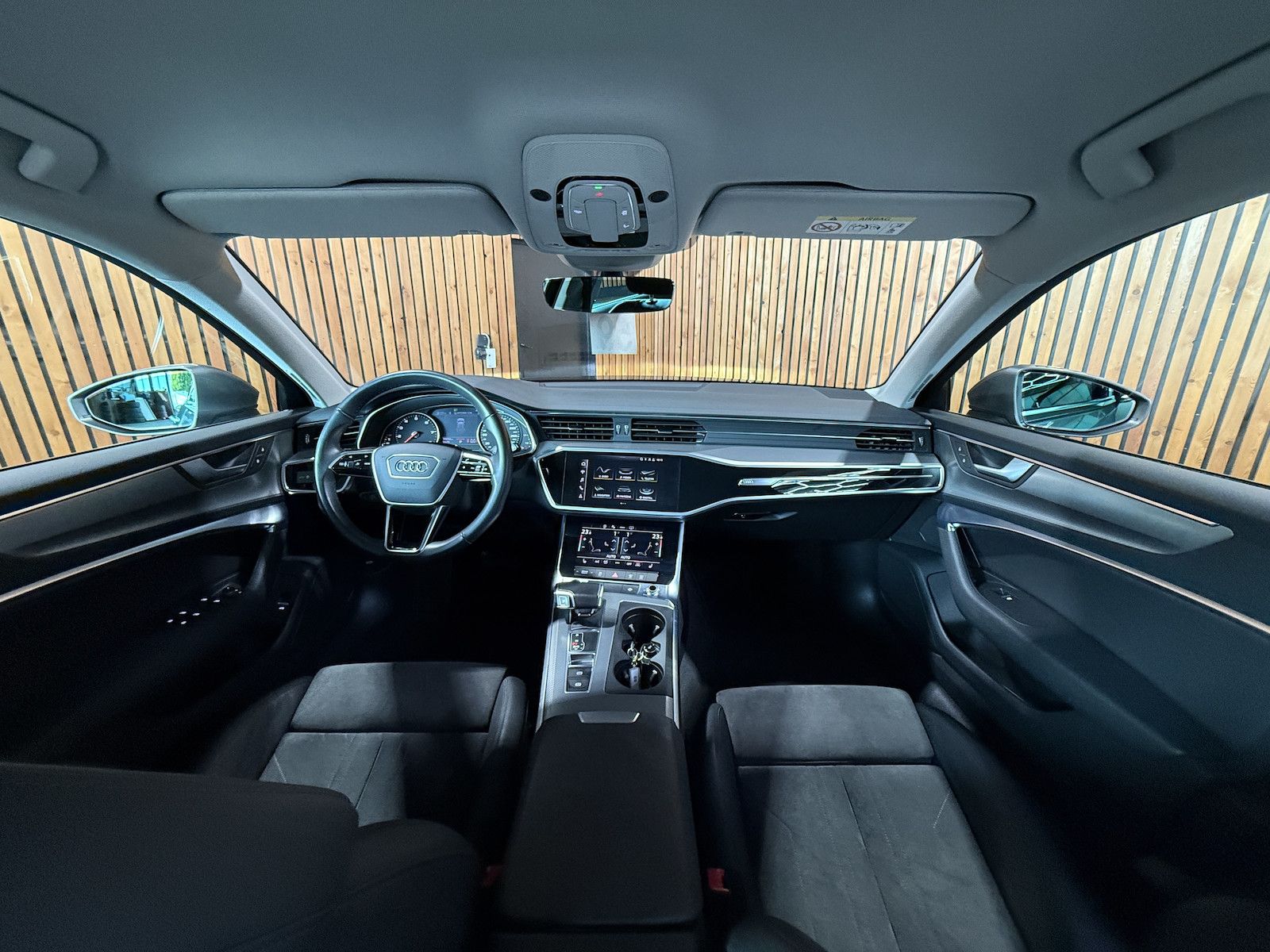 Fahrzeugabbildung Audi A6 Avant sport TFSI *Navi*Leder*Kam*Keyl.*ACC