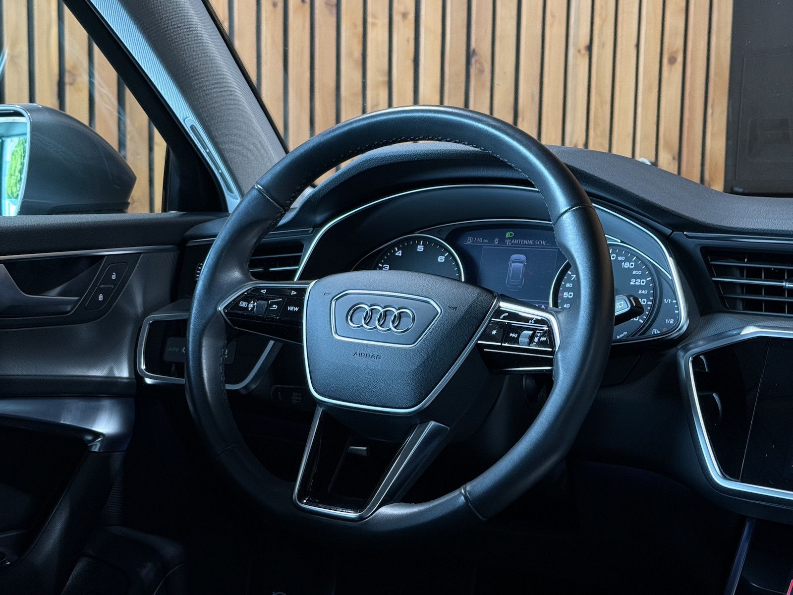 Fahrzeugabbildung Audi A6 Avant sport TFSI *Navi*Leder*Kam*Keyl.*ACC