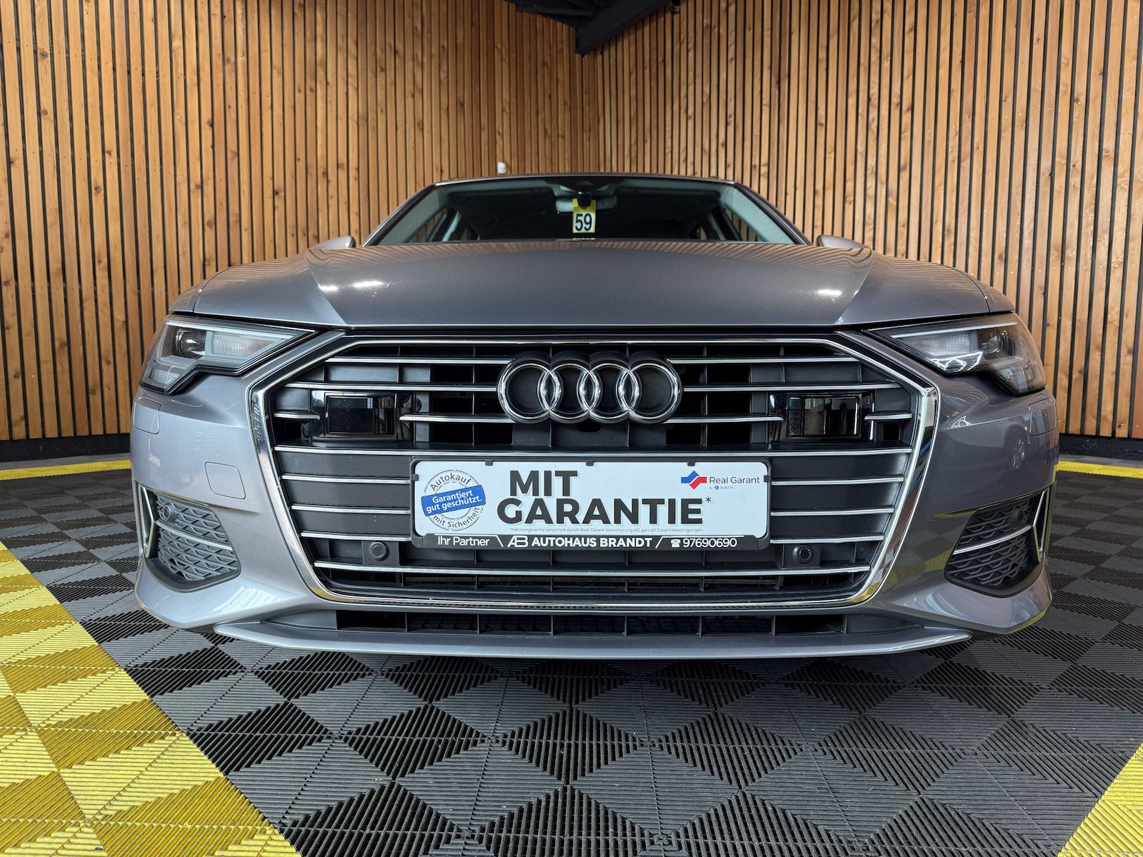 Fahrzeugabbildung Audi A6 Avant sport TFSI *Navi*Leder*Kam*Keyl.*ACC