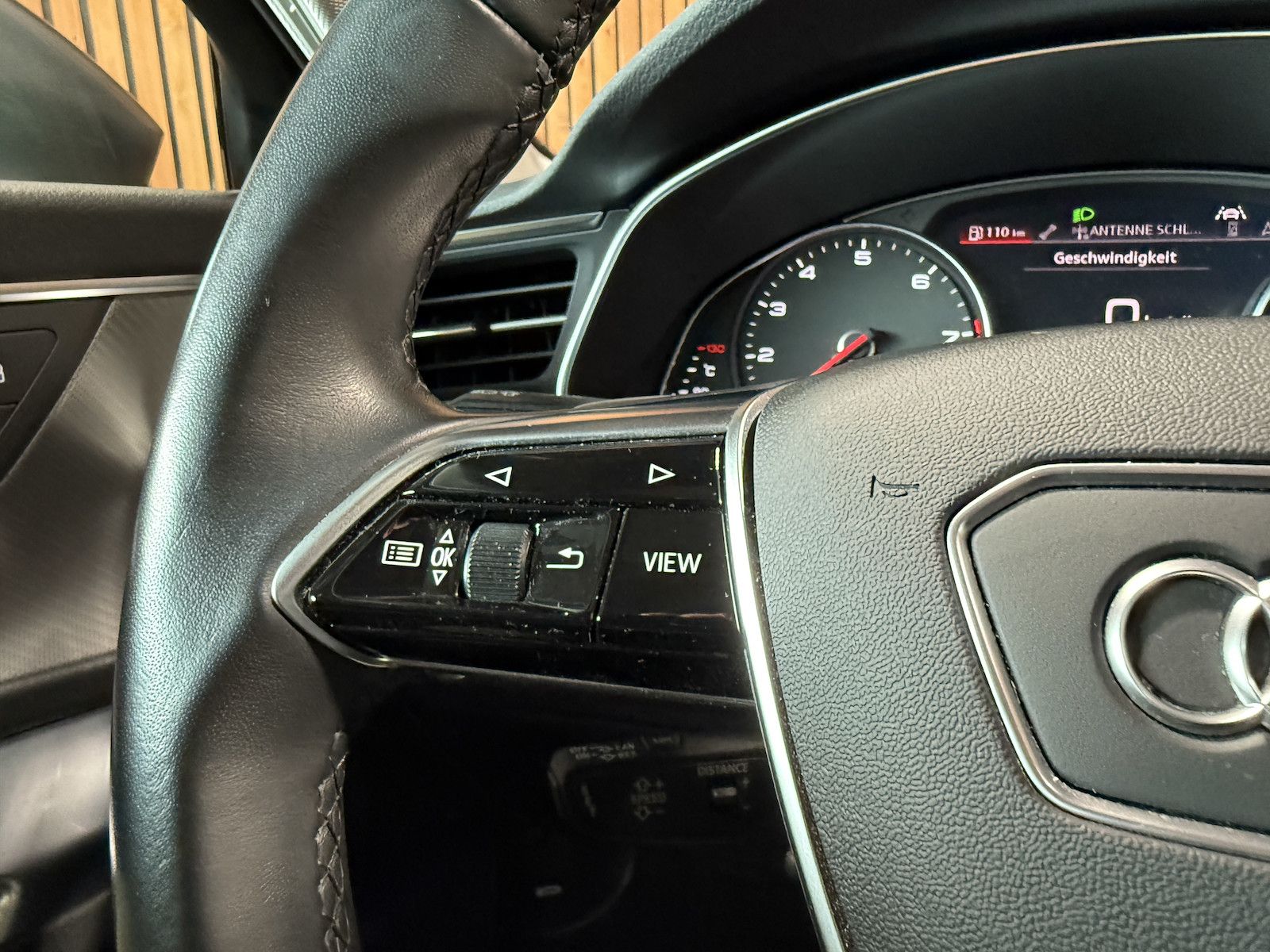 Fahrzeugabbildung Audi A6 Avant sport TFSI *Navi*Leder*Kam*Keyl.*ACC