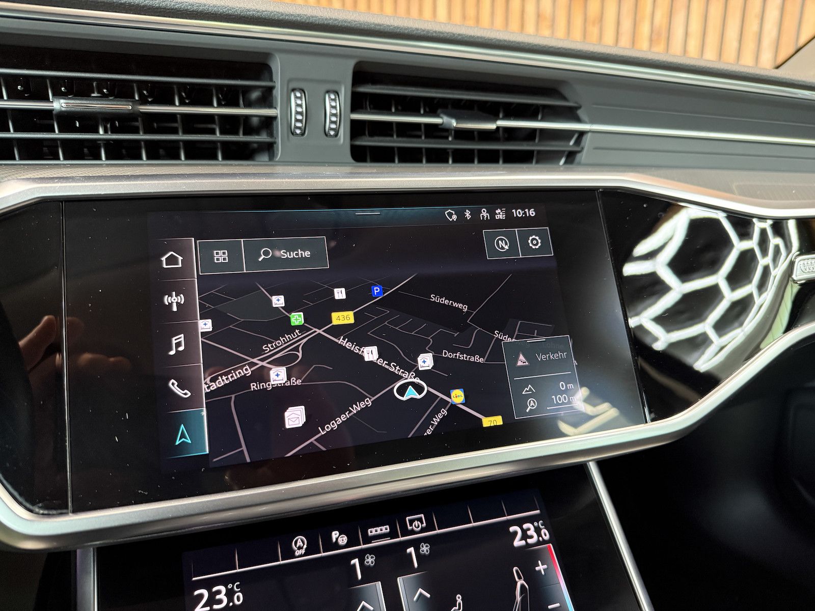 Fahrzeugabbildung Audi A6 Avant sport TFSI *Navi*Leder*Kam*Keyl.*ACC