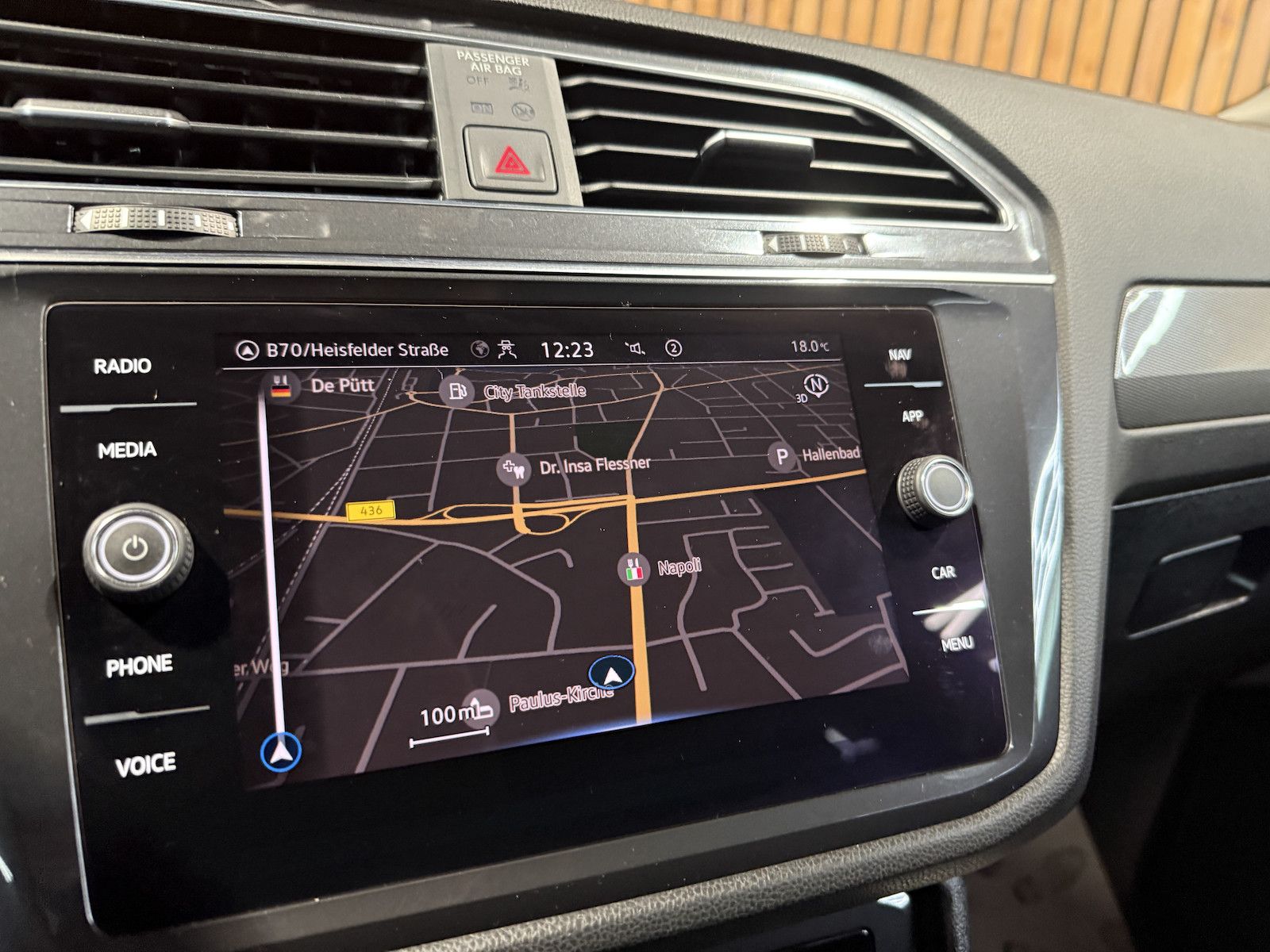 Fahrzeugabbildung Volkswagen Tiguan Allspace 2,0 TDI DSG *Navi*Kam*AHK*Matrix