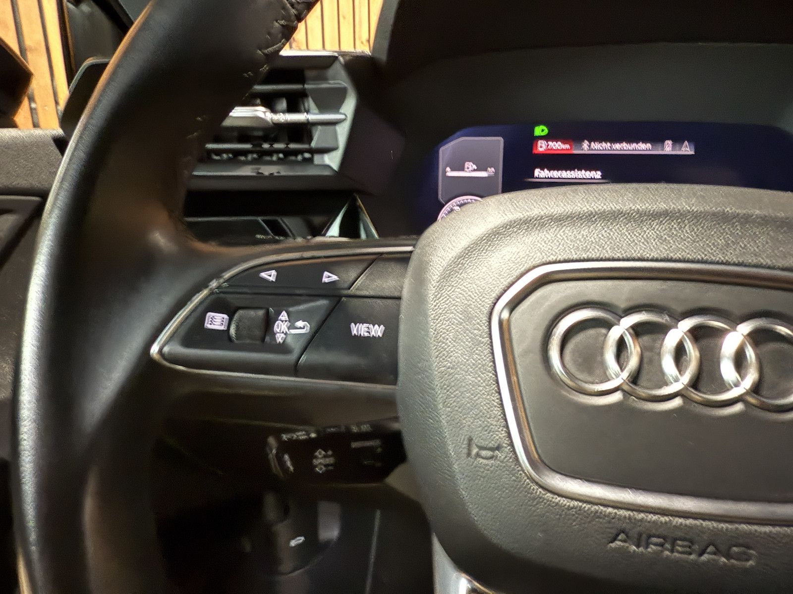 Fahrzeugabbildung Audi A3 Sportback advanced TFSI *Navi*LED*Kam*Virtual