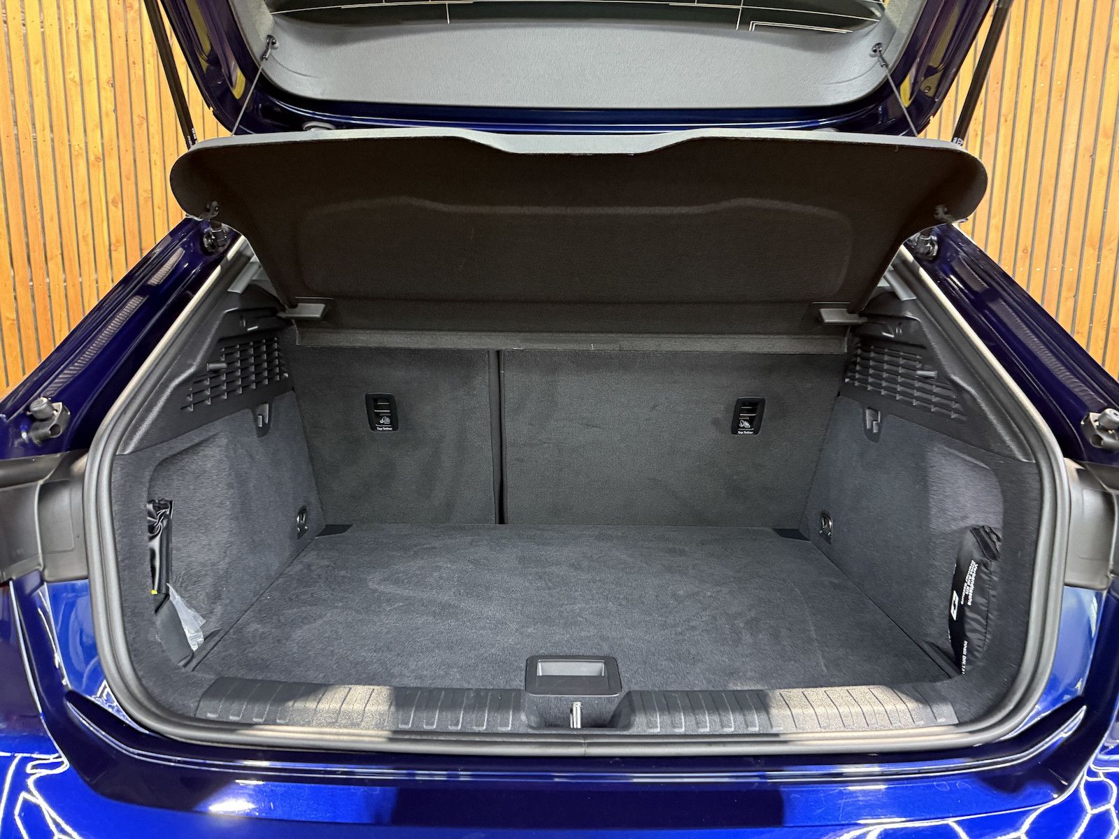 Fahrzeugabbildung Audi A3 Sportback advanced TFSI *Navi*LED*Kam*Virtual