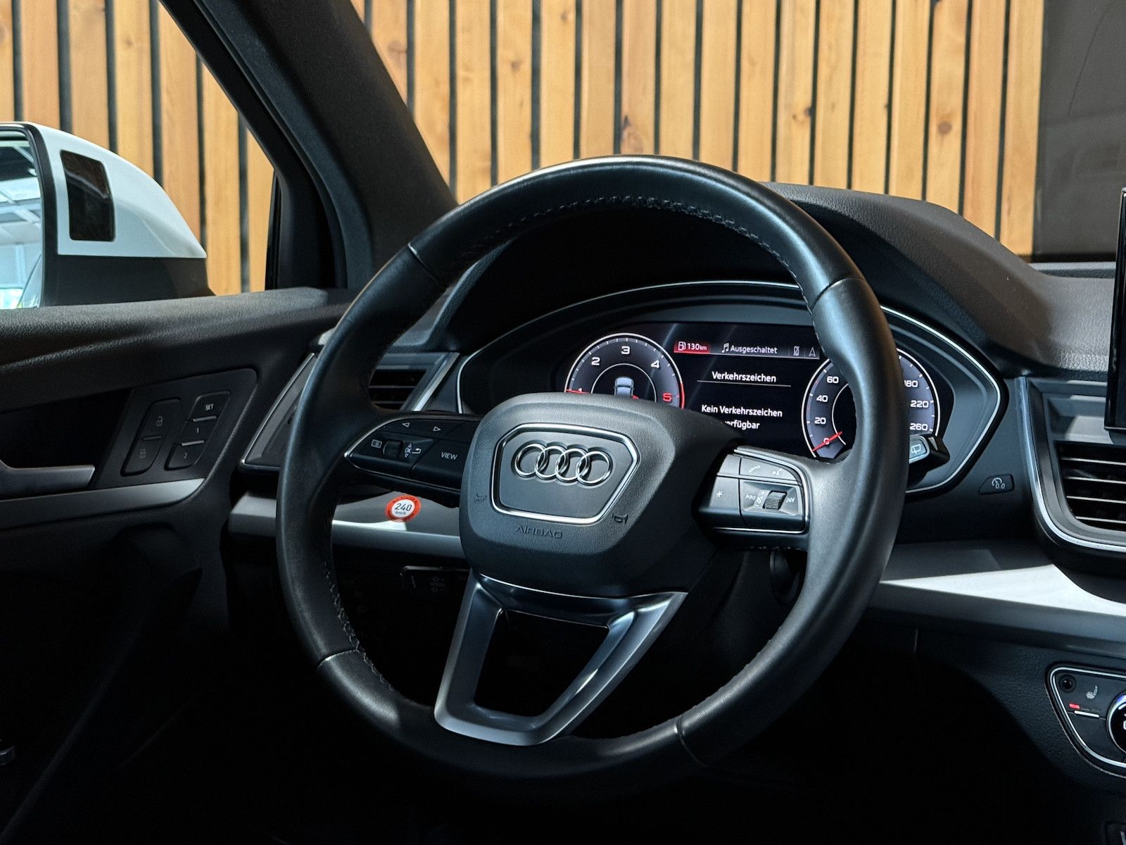 Fahrzeugabbildung Audi Q5 40 TDI qu. advan. *Navi*Kam*ACC*Virtual*Leder