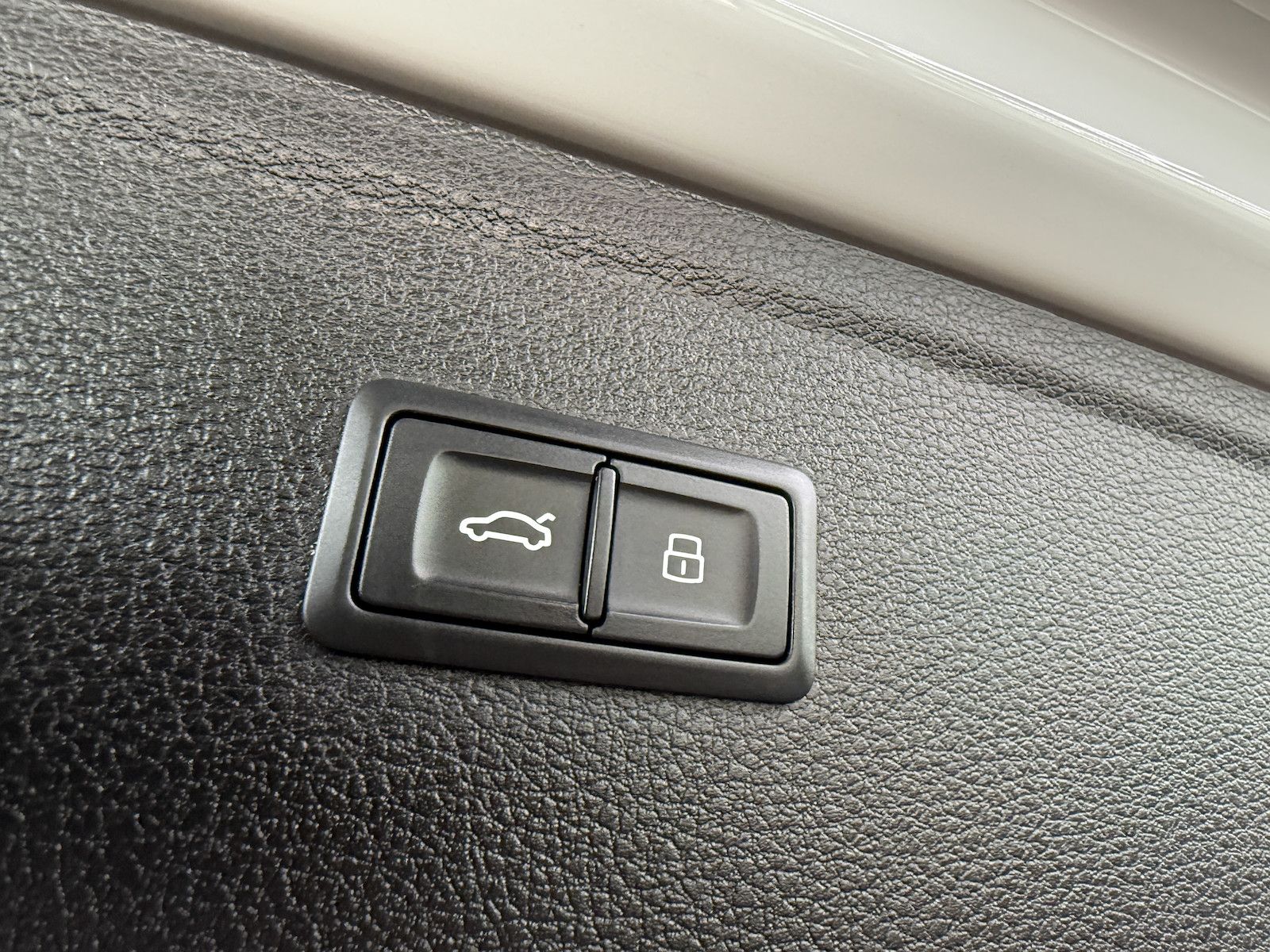 Fahrzeugabbildung Audi Q5 40 TDI qu. advan. *Navi*Kam*ACC*Virtual*Leder