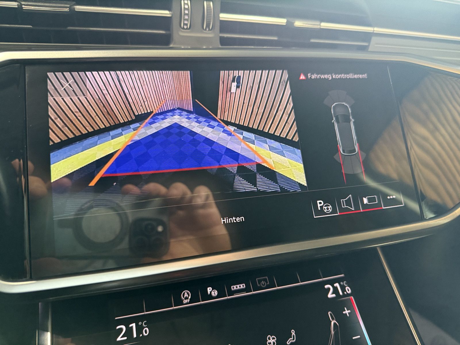 Fahrzeugabbildung Audi A6 Avant 2,0 TDI qu. *Navi*ACC*LED*AHK*Leder*