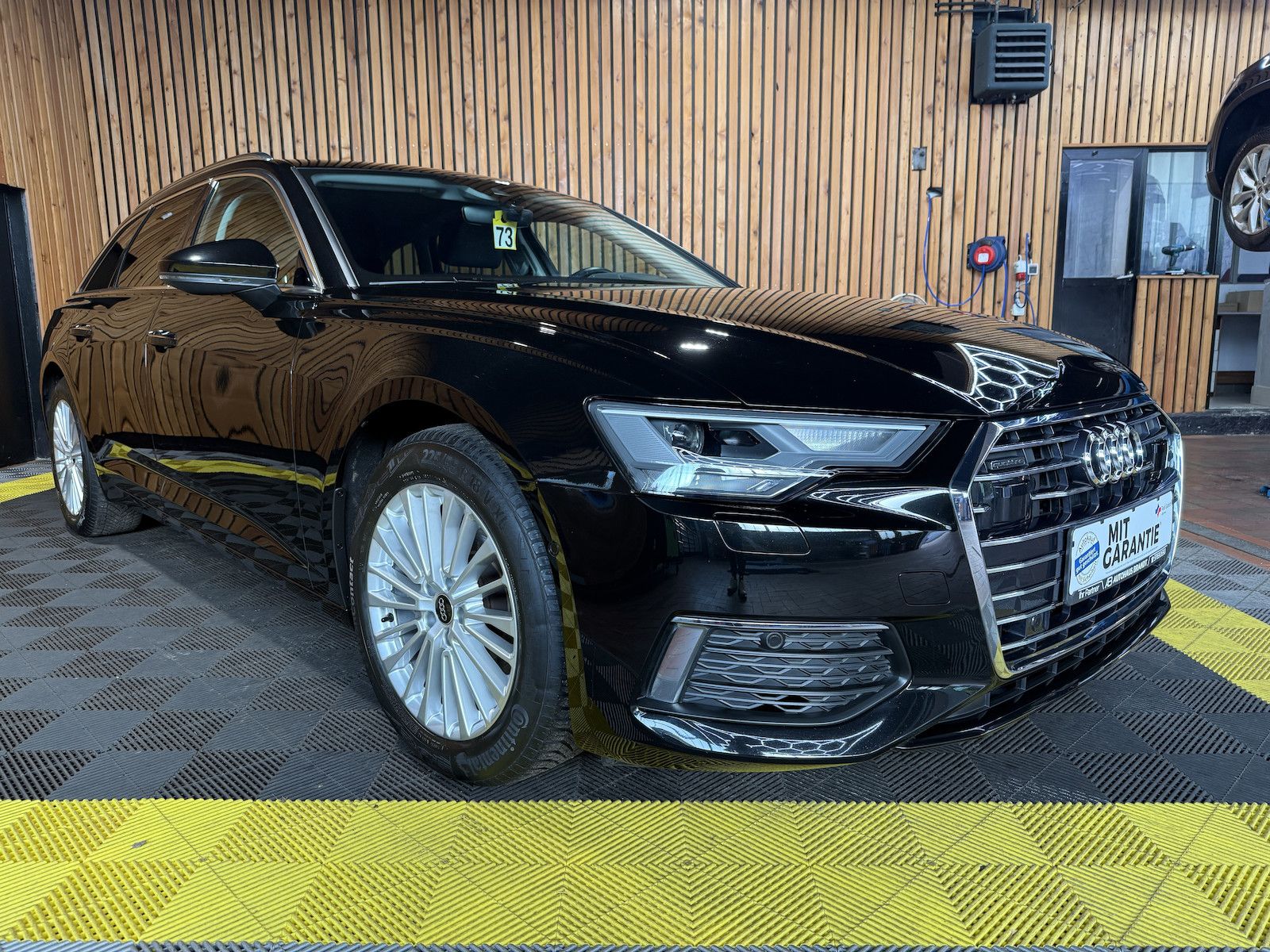 Fahrzeugabbildung Audi A6 Avant 2,0 TDI qu. *Navi*ACC*LED*AHK*Leder*