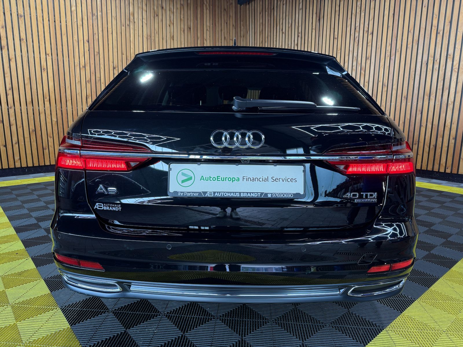 Fahrzeugabbildung Audi A6 Avant 2,0 TDI qu. *Navi*ACC*LED*AHK*Leder*