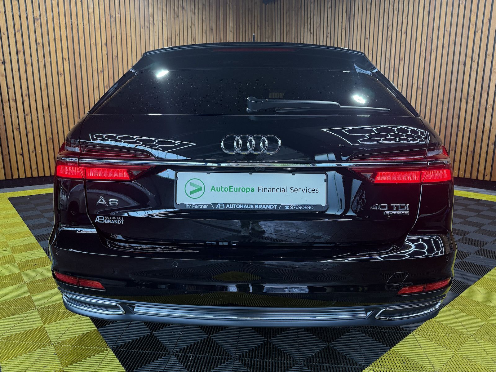 Fahrzeugabbildung Audi A6 Avant 2,0 TDI qu. *Navi*ACC*LED*AHK*Leder*