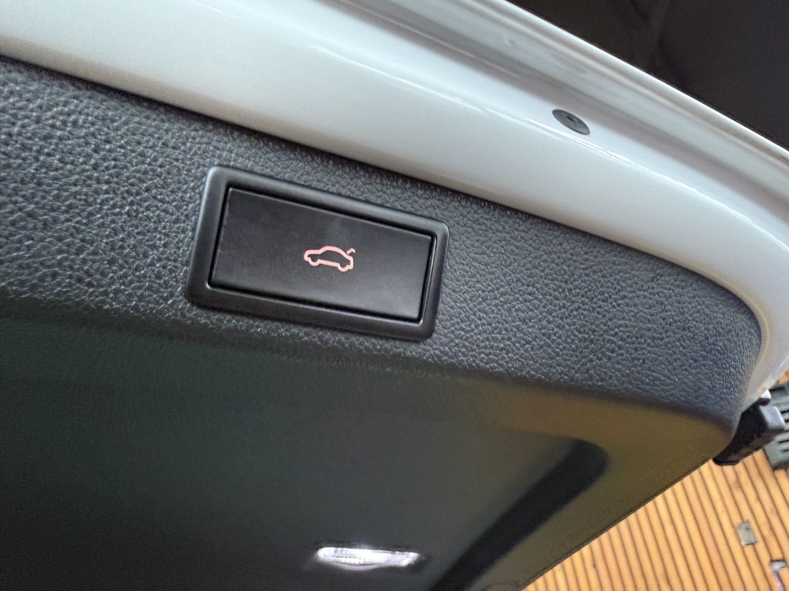 Fahrzeugabbildung SKODA Superb Combi Style TDI DSG *Navi*ACC*Virtual*AHK