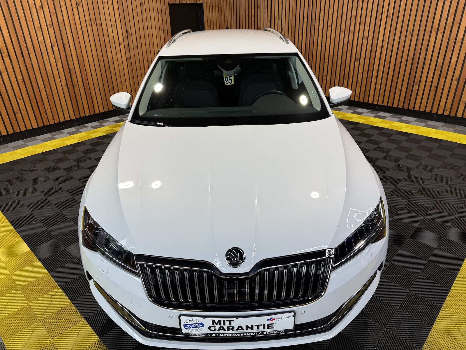 Fahrzeugabbildung SKODA Superb Combi Style TDI DSG *Navi*ACC*Virtual*AHK
