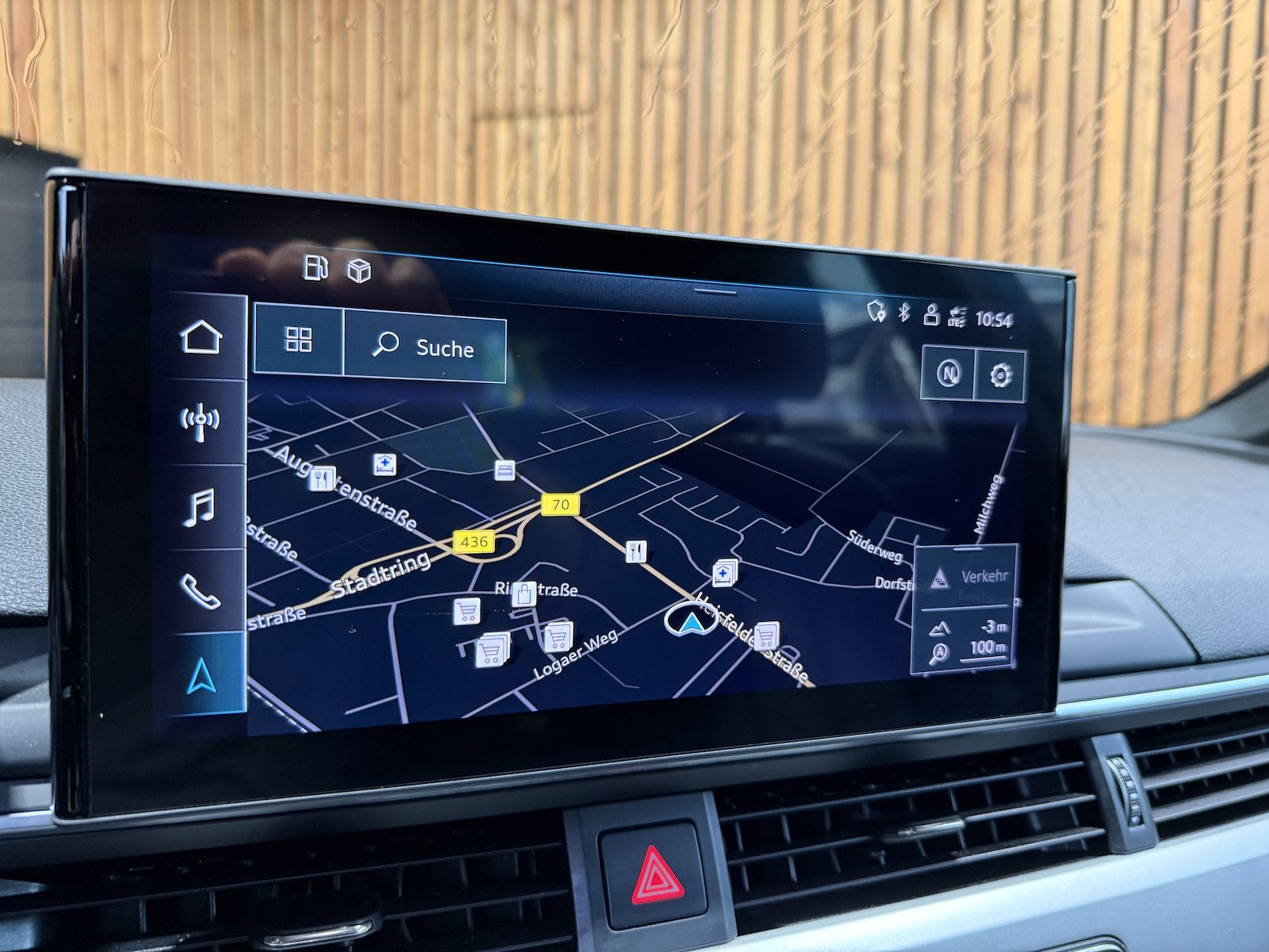 Fahrzeugabbildung Audi A4 Avant adv. 35 TFSI Aut Navi*Kam*ACC*LED*Leder