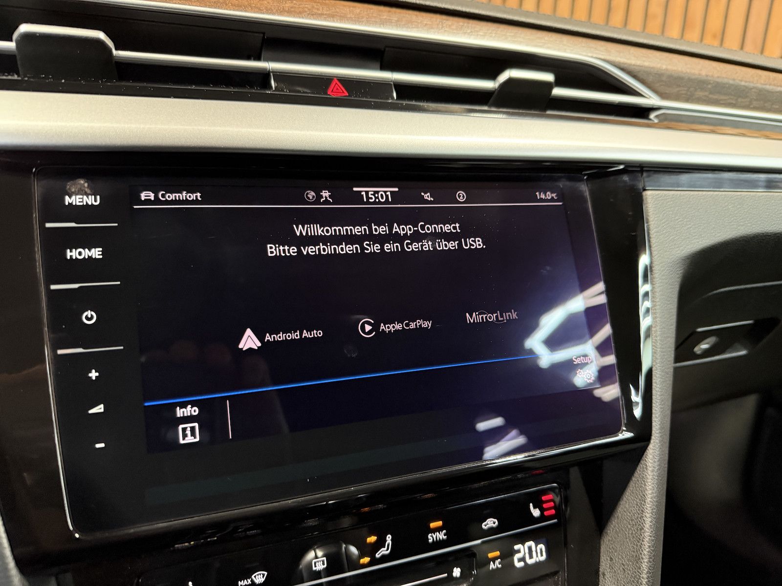 Fahrzeugabbildung Volkswagen Arteon 1.4 eHybrid SB*Navi*LED*Kam*AHK*DCC*Leder