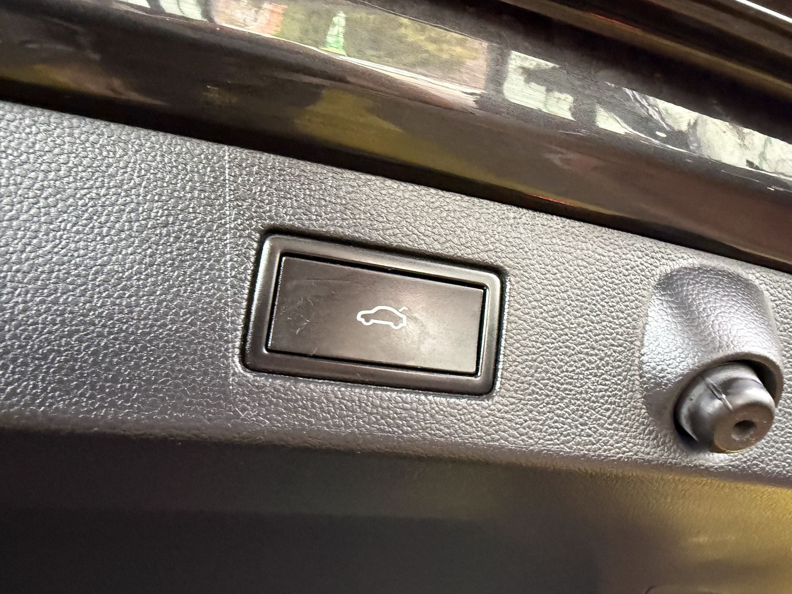 Fahrzeugabbildung Volkswagen Arteon 1.4 eHybrid SB*Navi*LED*Kam*AHK*DCC*Leder