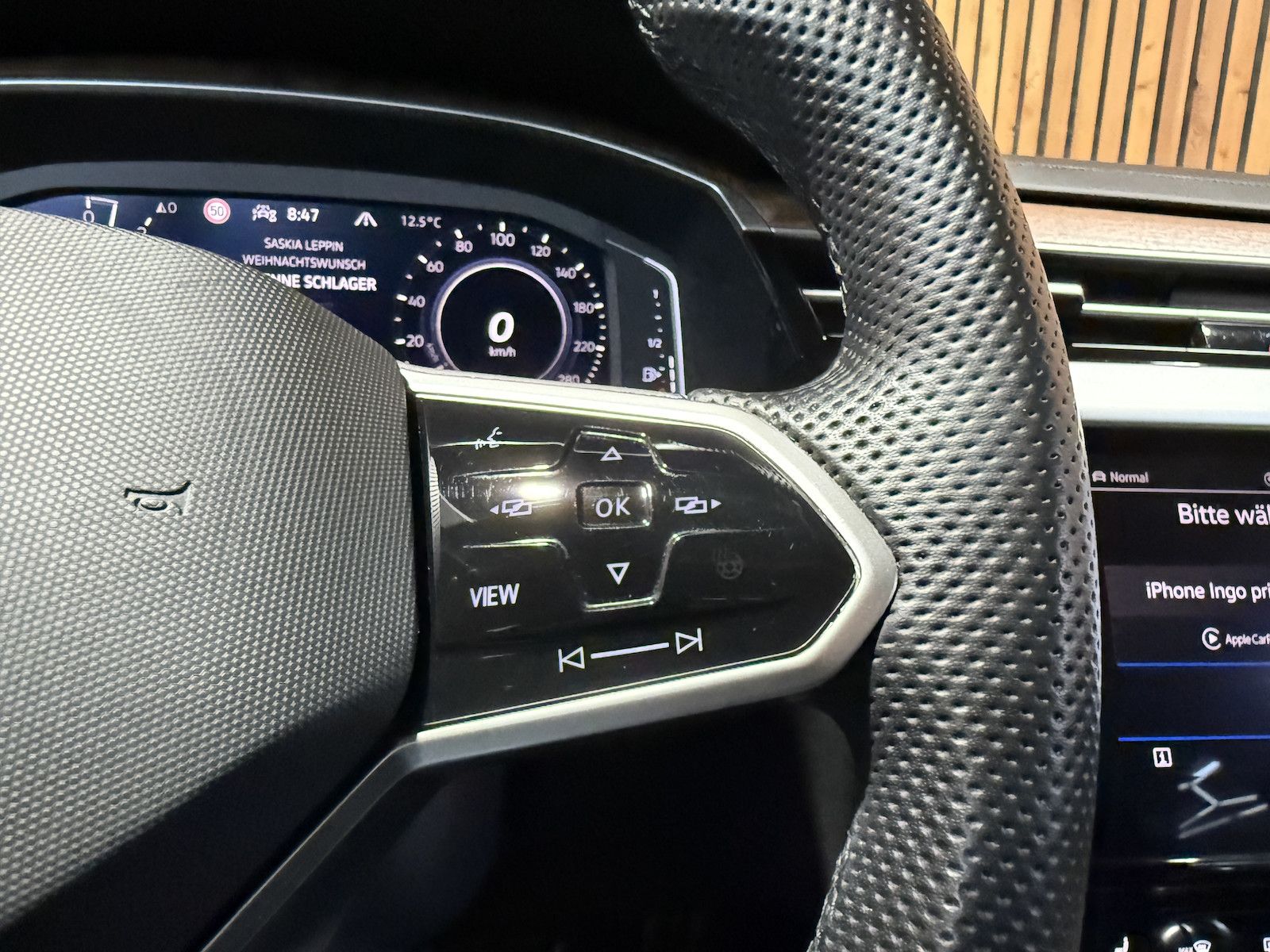 Fahrzeugabbildung Volkswagen Arteon 1.4 eHybrid SB*Navi*LED*Kam*AHK*DCC*Leder