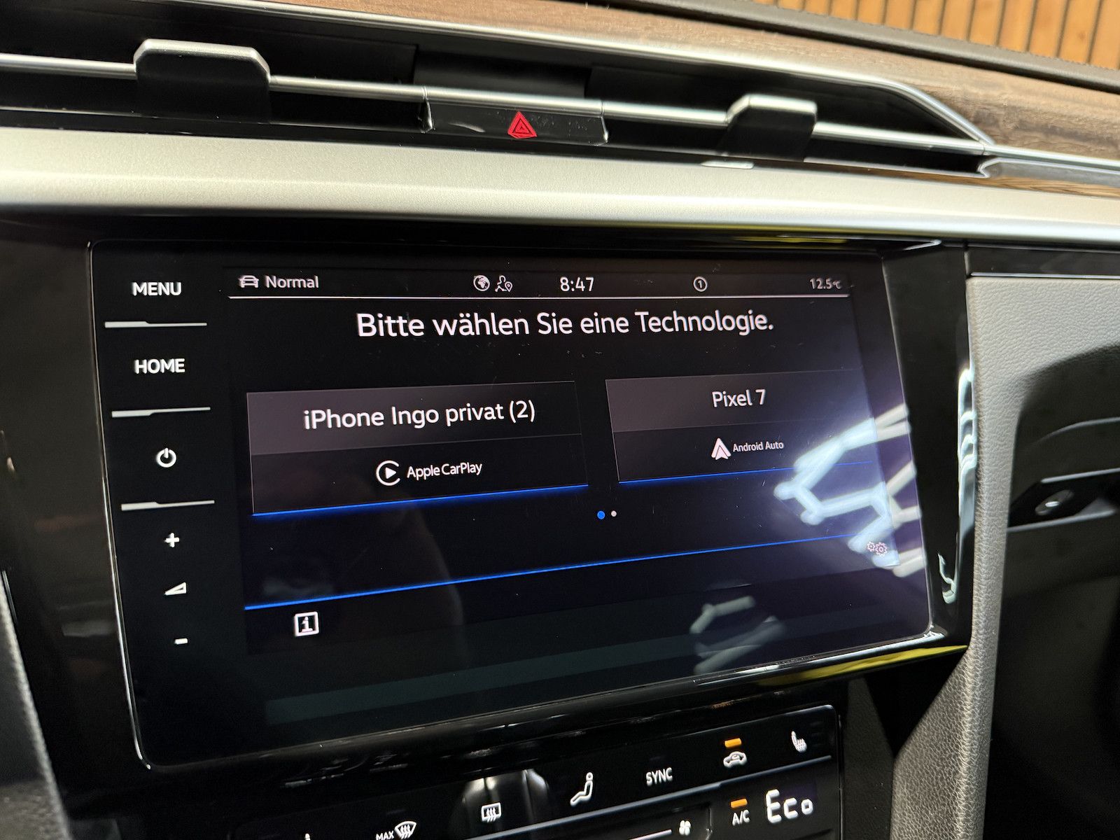 Fahrzeugabbildung Volkswagen Arteon 1.4 eHybrid SB*Navi*LED*Kam*AHK*DCC*Leder