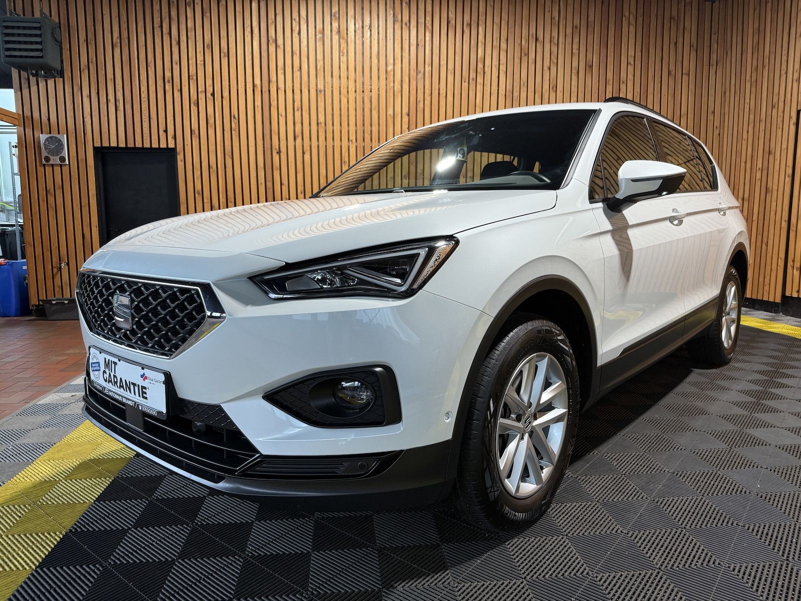 SEAT Tarraco 2,0 TDI DSG Navi*LED*Kam*AHK*7-Sitzer*VC