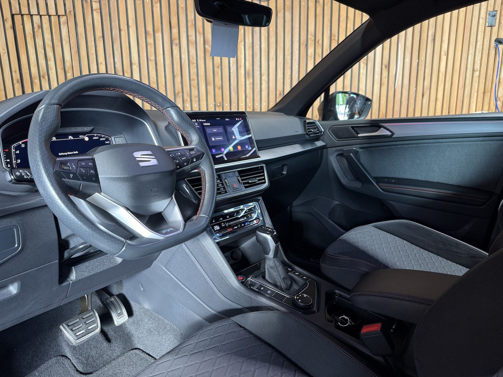 Fahrzeugabbildung SEAT Tarraco 2,0 TDI FR DSG *Navi*LED*Kam*AHK*Kessy*