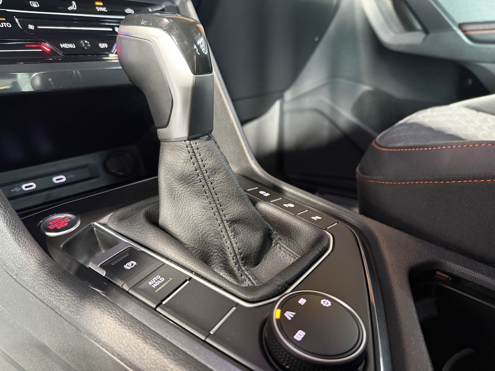 Fahrzeugabbildung SEAT Tarraco 2,0 TDI FR DSG *Navi*LED*Kam*AHK*Kessy*