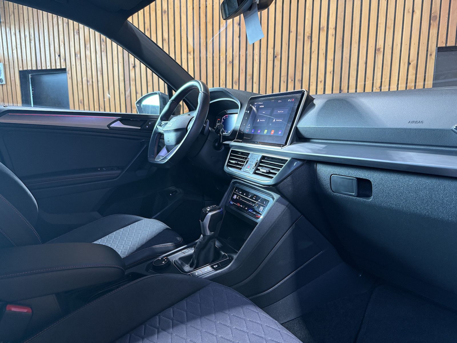 Fahrzeugabbildung SEAT Tarraco 2,0 TDI FR DSG *Navi*LED*Kam*AHK*Kessy*