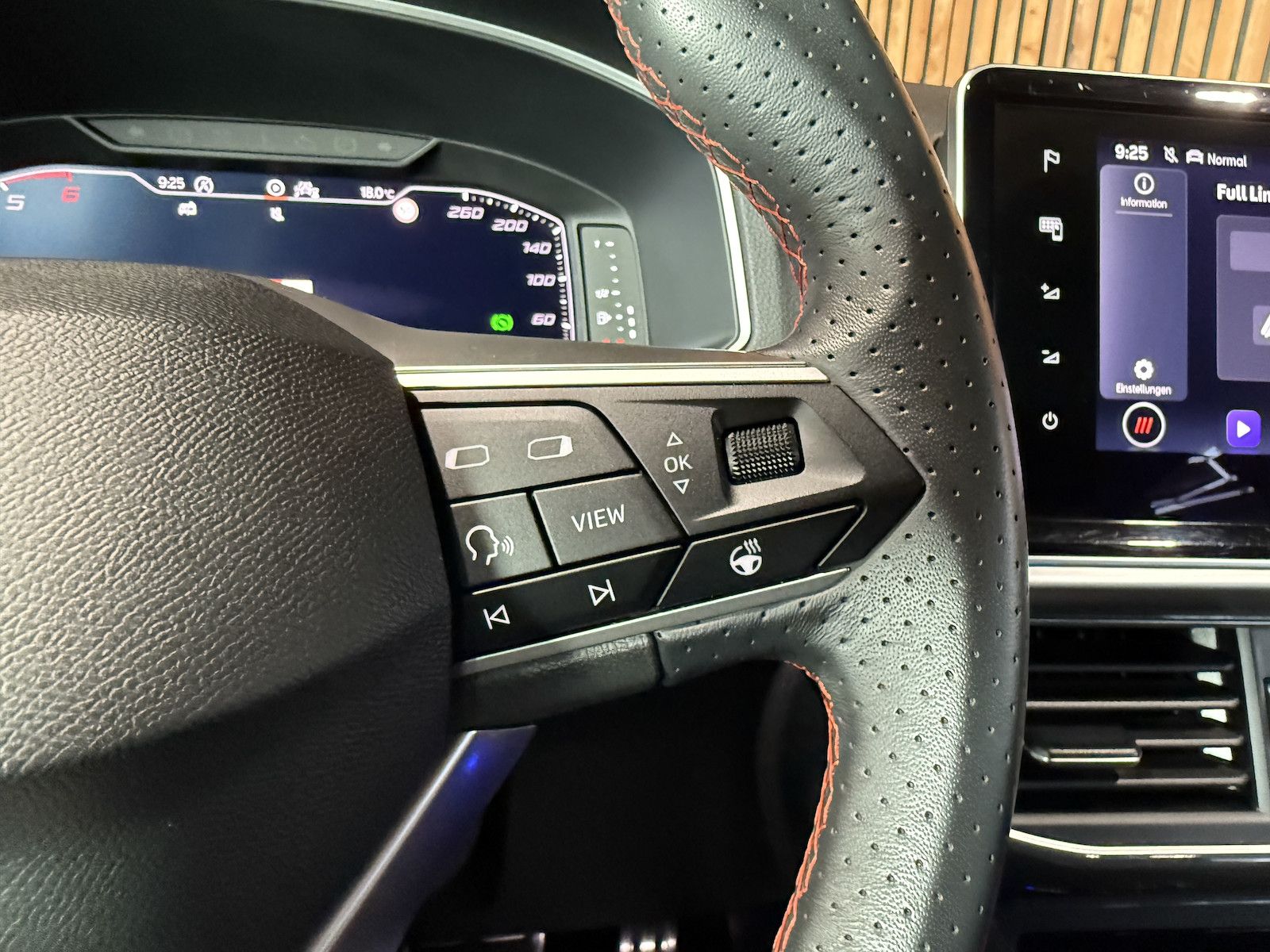 Fahrzeugabbildung SEAT Tarraco 2,0 TDI FR DSG *Navi*LED*Kam*AHK*Kessy*