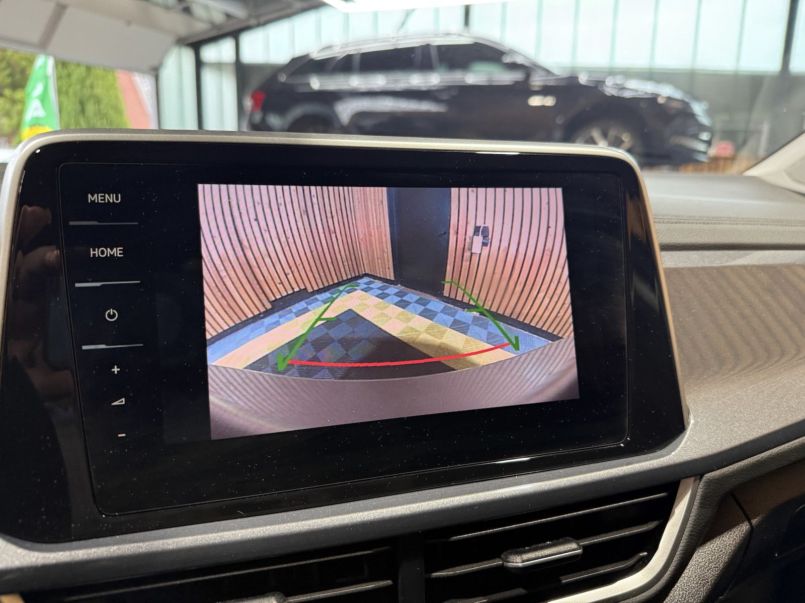 Fahrzeugabbildung Volkswagen T-Roc 2,0 TDI Style DSG Navi*LED*Kam*Virtual*AHK