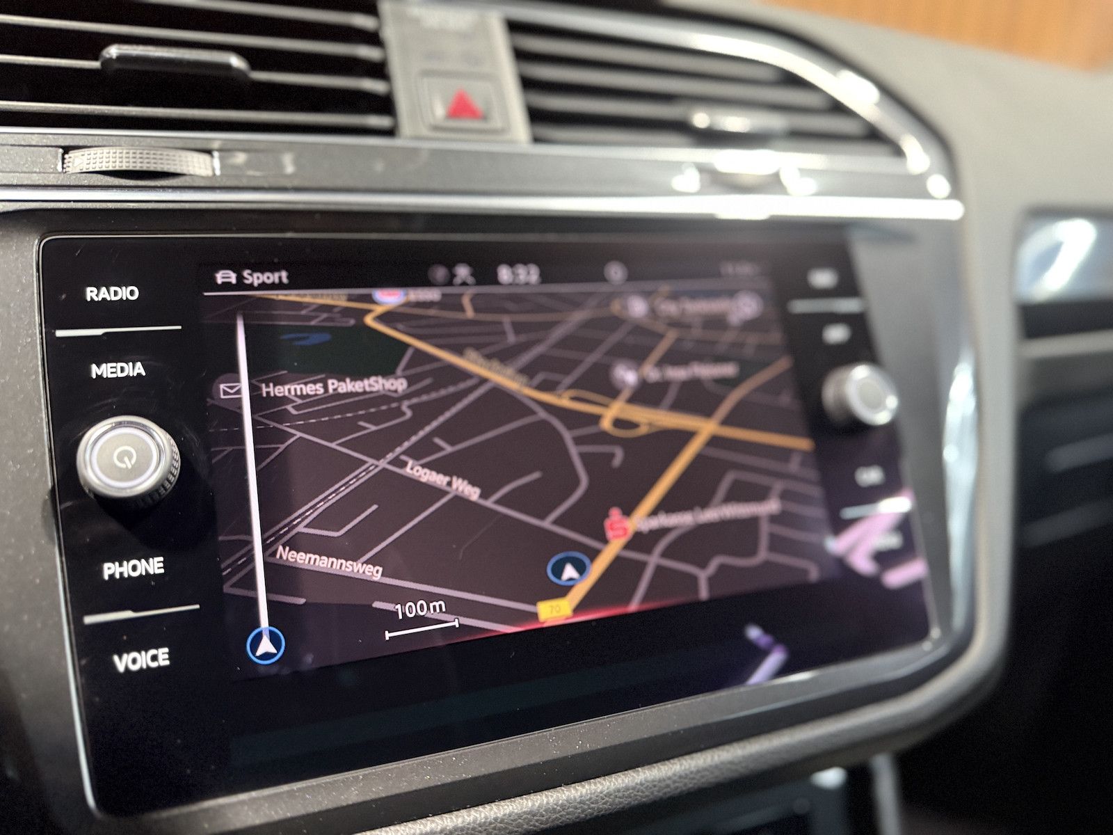 Fahrzeugabbildung Volkswagen Tiguan 1,4 eHybrid Active DSG *Navi*ACC*LED*AHK