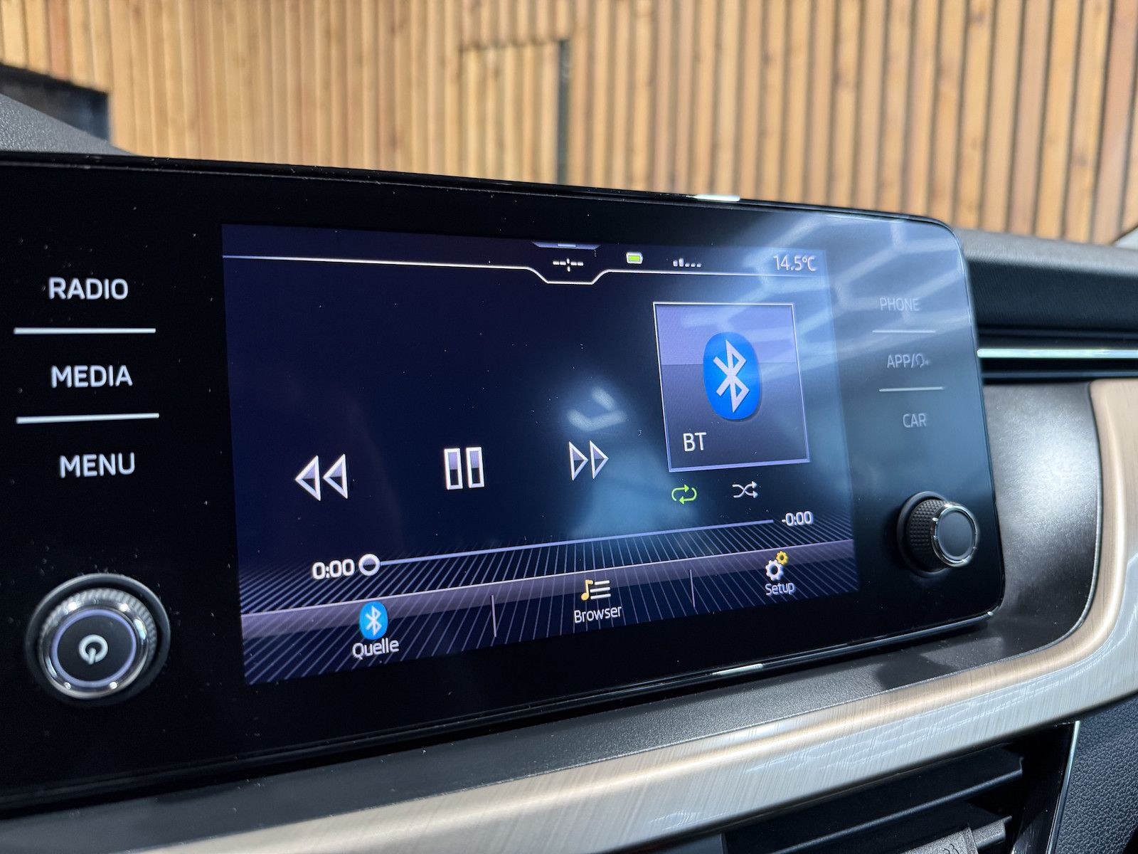 Fahrzeugabbildung SKODA Kamiq Style TSI *LED*App*Tempo*Alu*PDC*SHz*