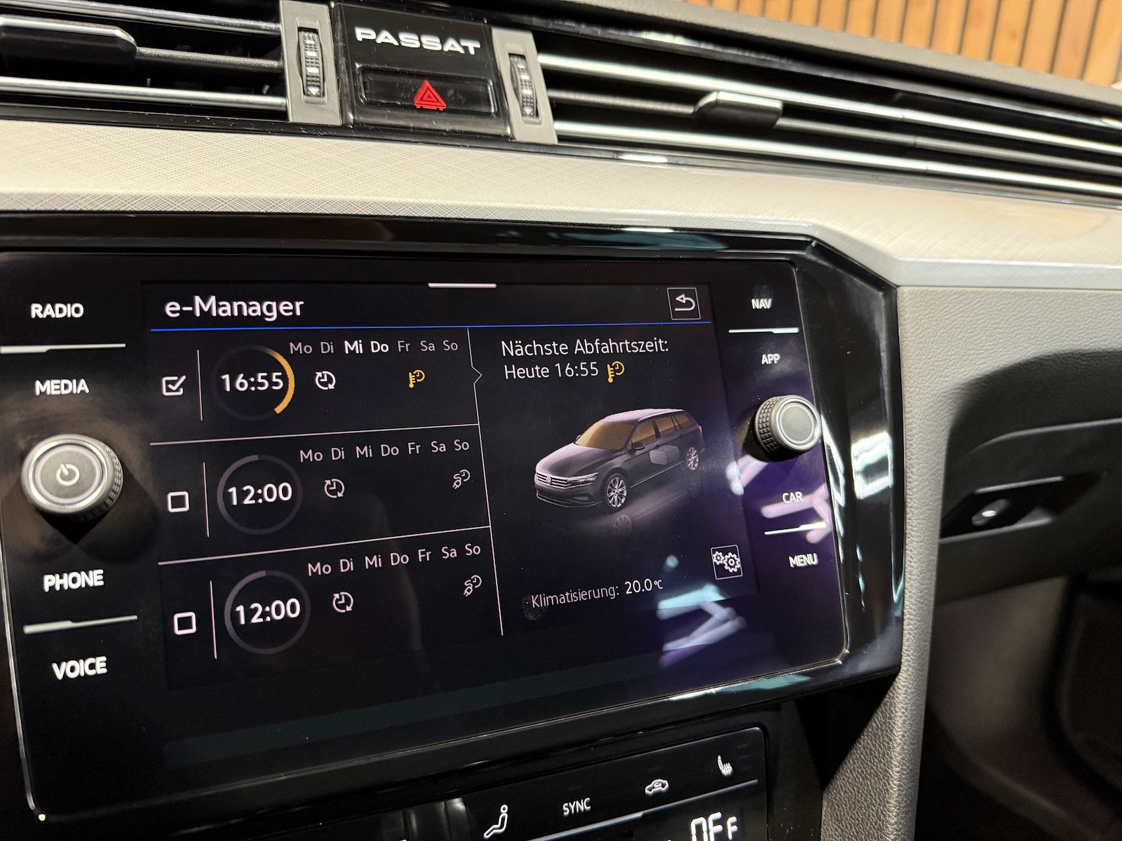 Fahrzeugabbildung Volkswagen Passat Variant GTE DSG *Navi*Kam*LED*Virtual*ACC