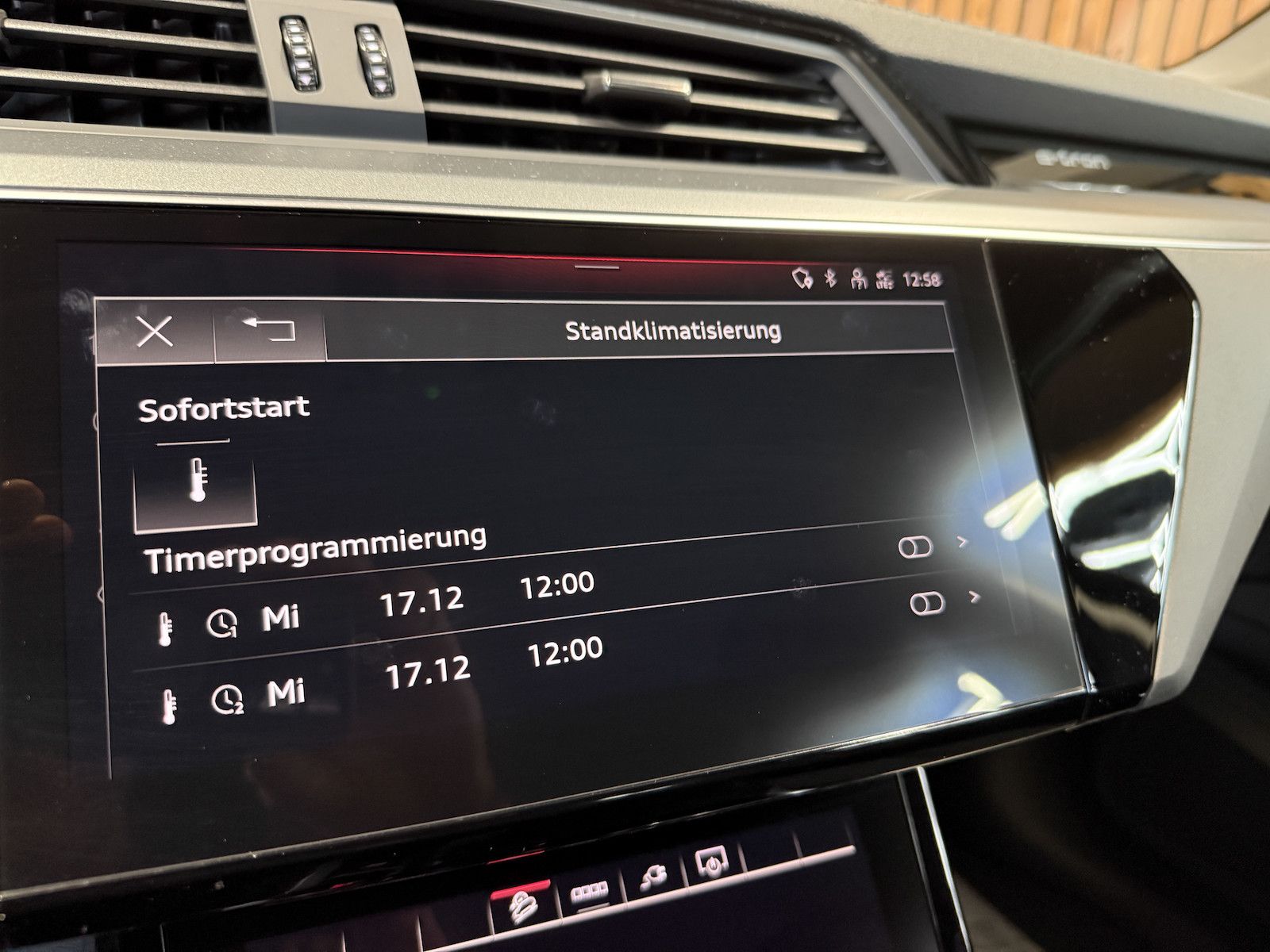 Fahrzeugabbildung Audi e-tron 50 quattro Navi*Kam*Virt*Luft*LED*Keyless