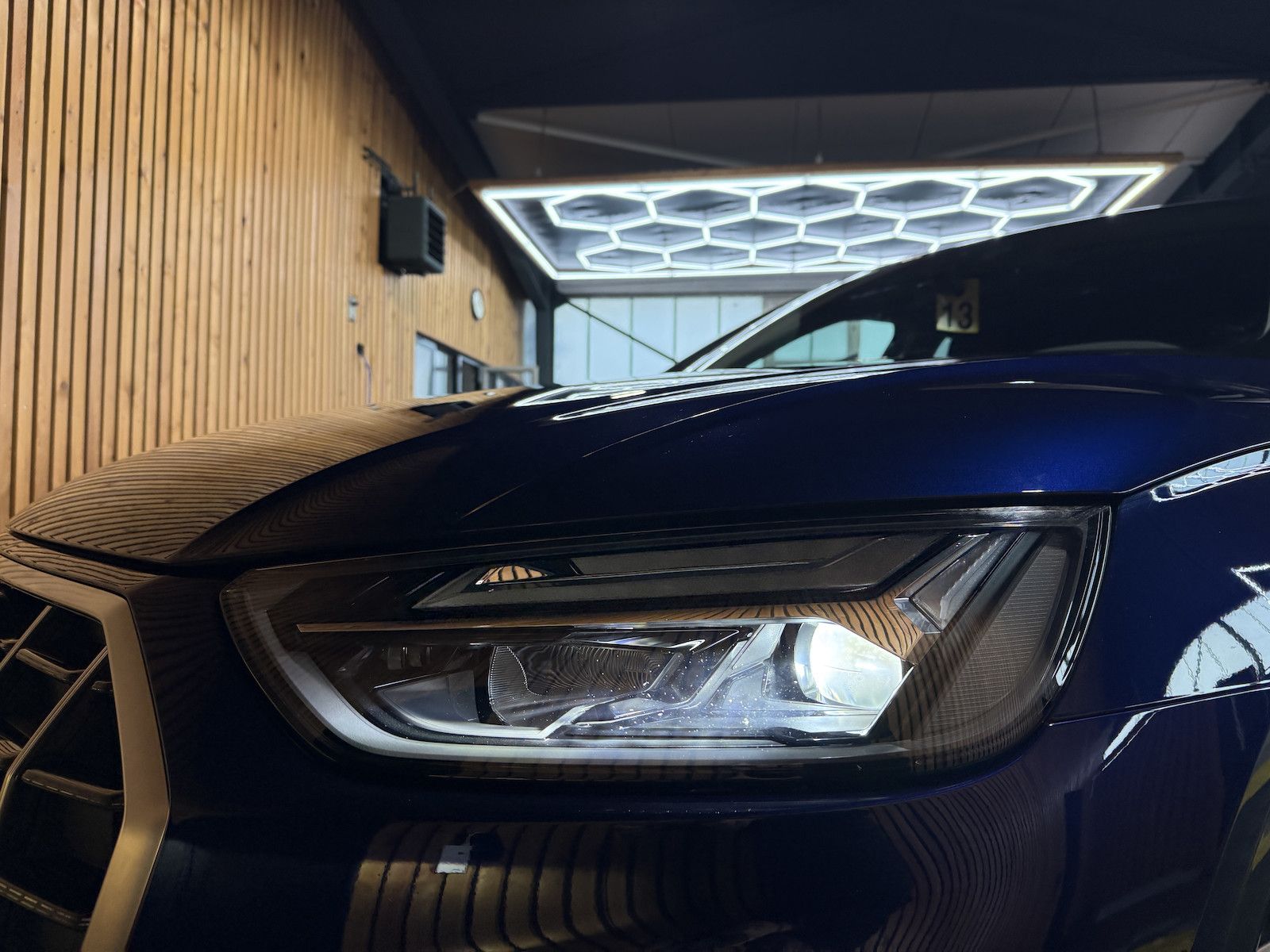 Fahrzeugabbildung Audi Q5 40 TDI qu. advanced *Navi*AHK*Kam*ACC*Virtual