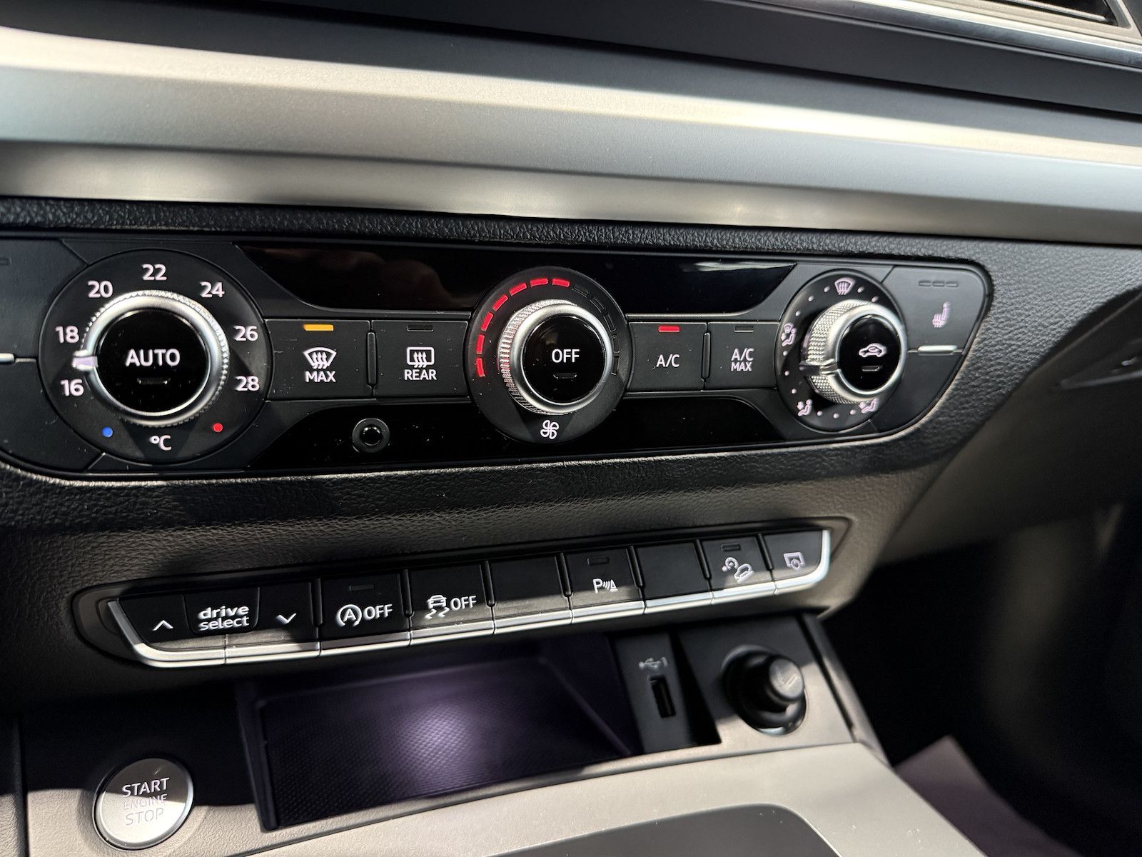 Fahrzeugabbildung Audi Q5 40 TDI qu. advanced *Navi*AHK*Kam*ACC*Virtual