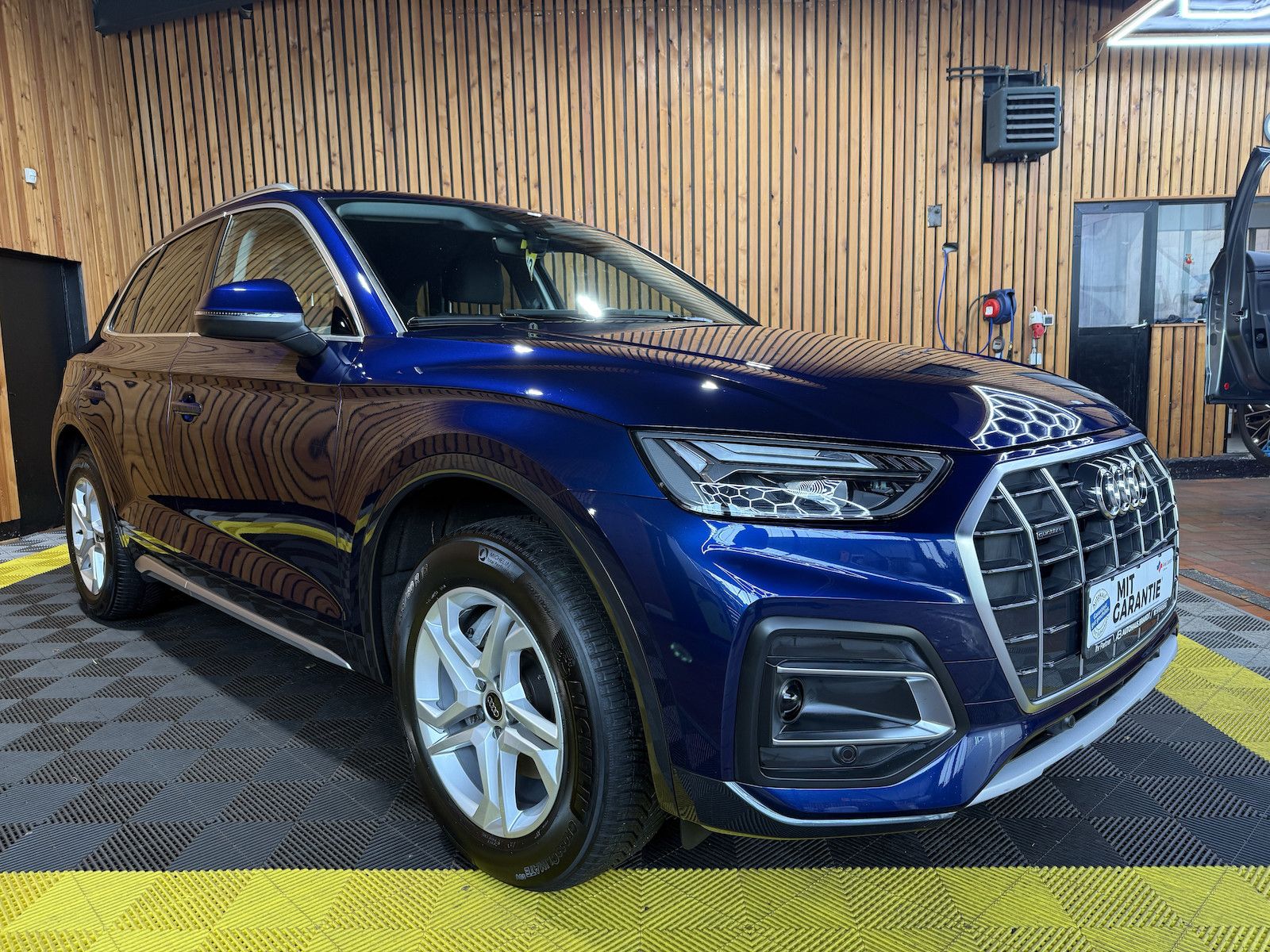 Fahrzeugabbildung Audi Q5 40 TDI qu. advanced *Navi*AHK*Kam*ACC*Virtual