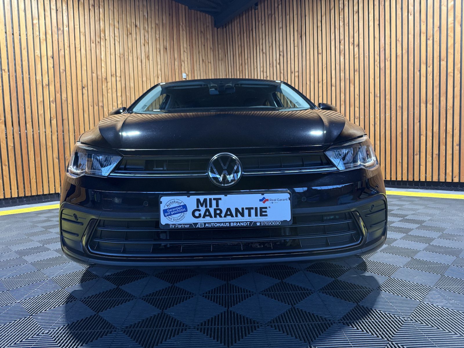 Fahrzeugabbildung Volkswagen Polo TSI Life 5-tg. *Navi*LED*Kam*Virtual*Sitzhz